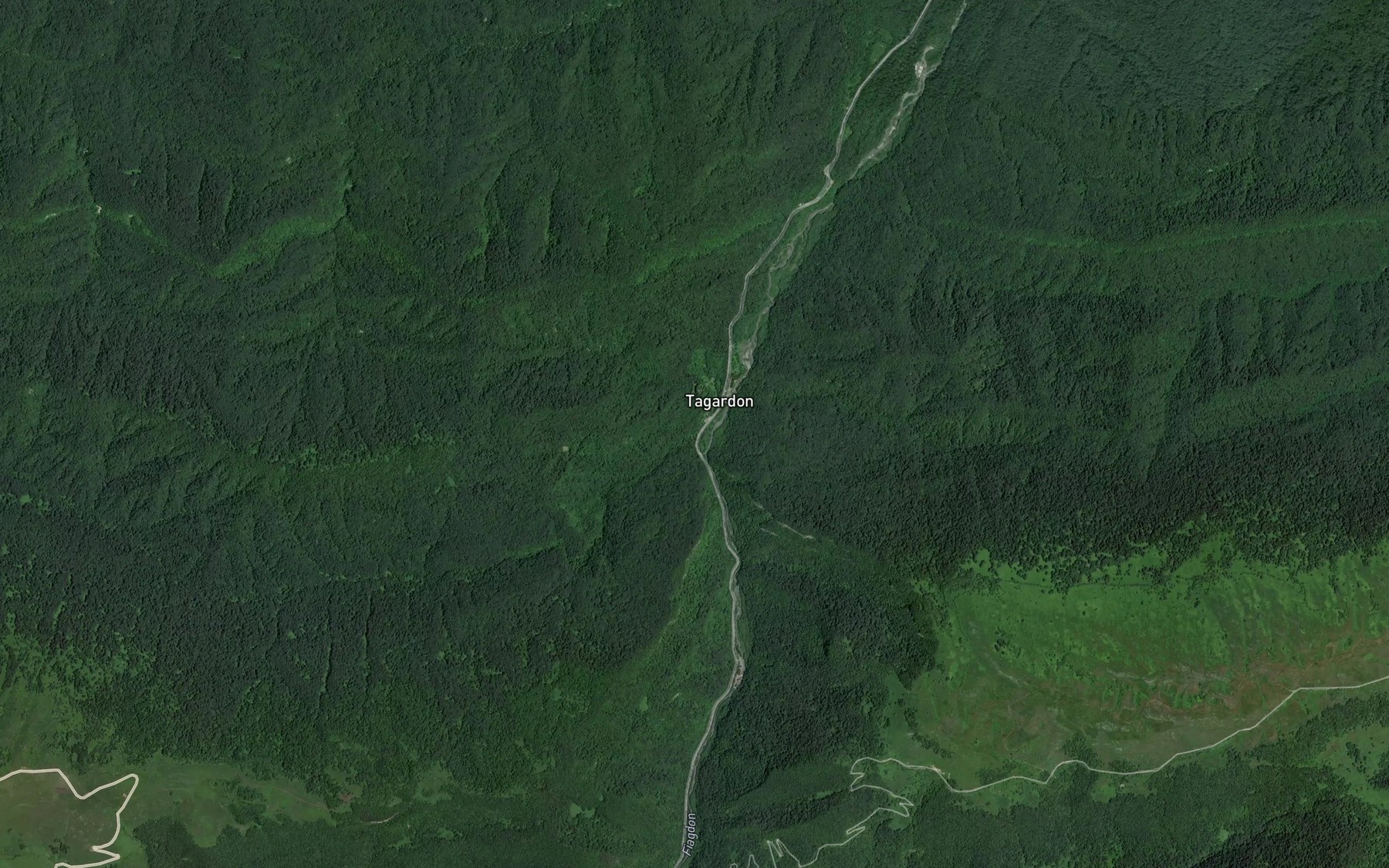 Satellite map of the Tagardon