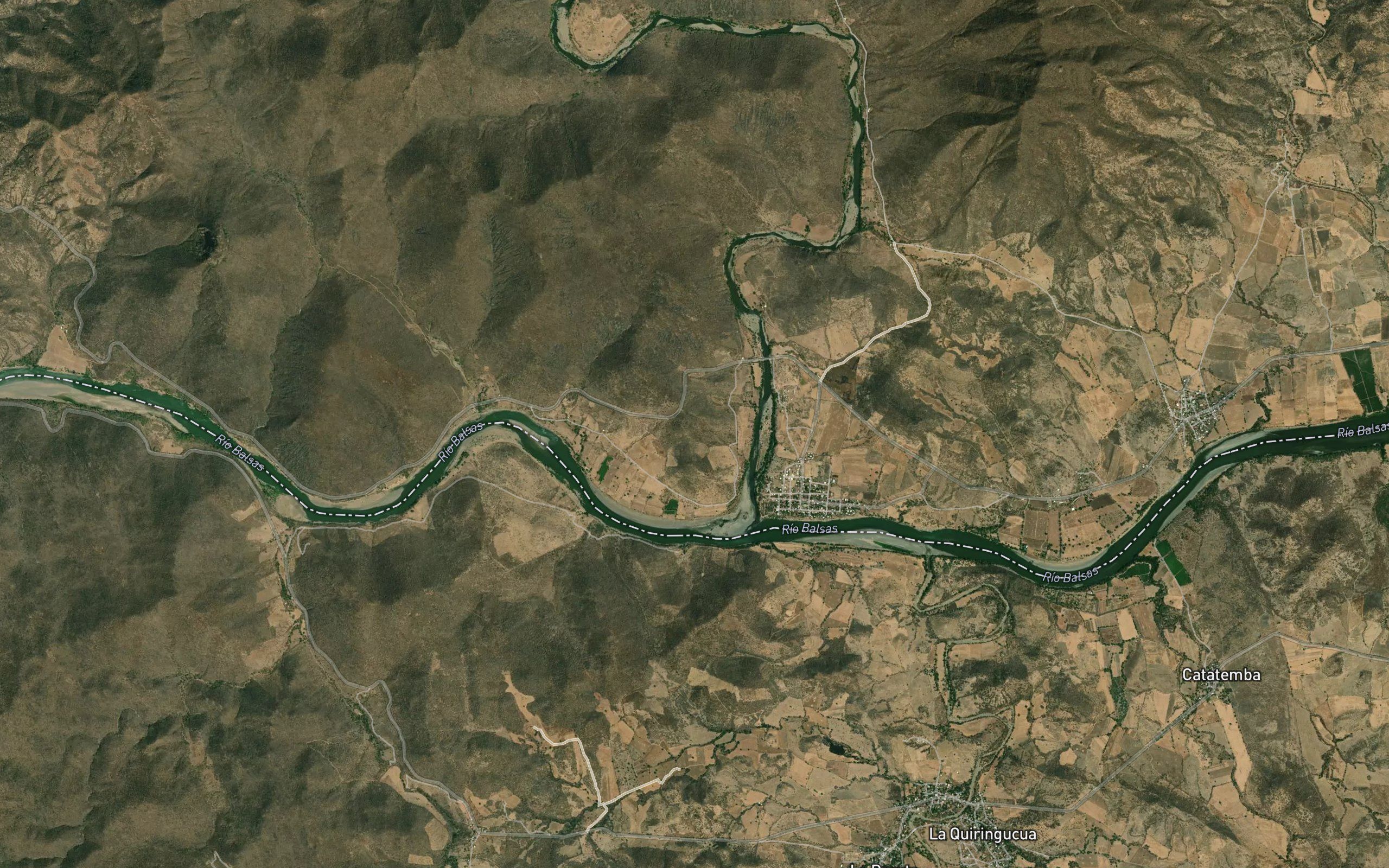 Rio Tacambaro