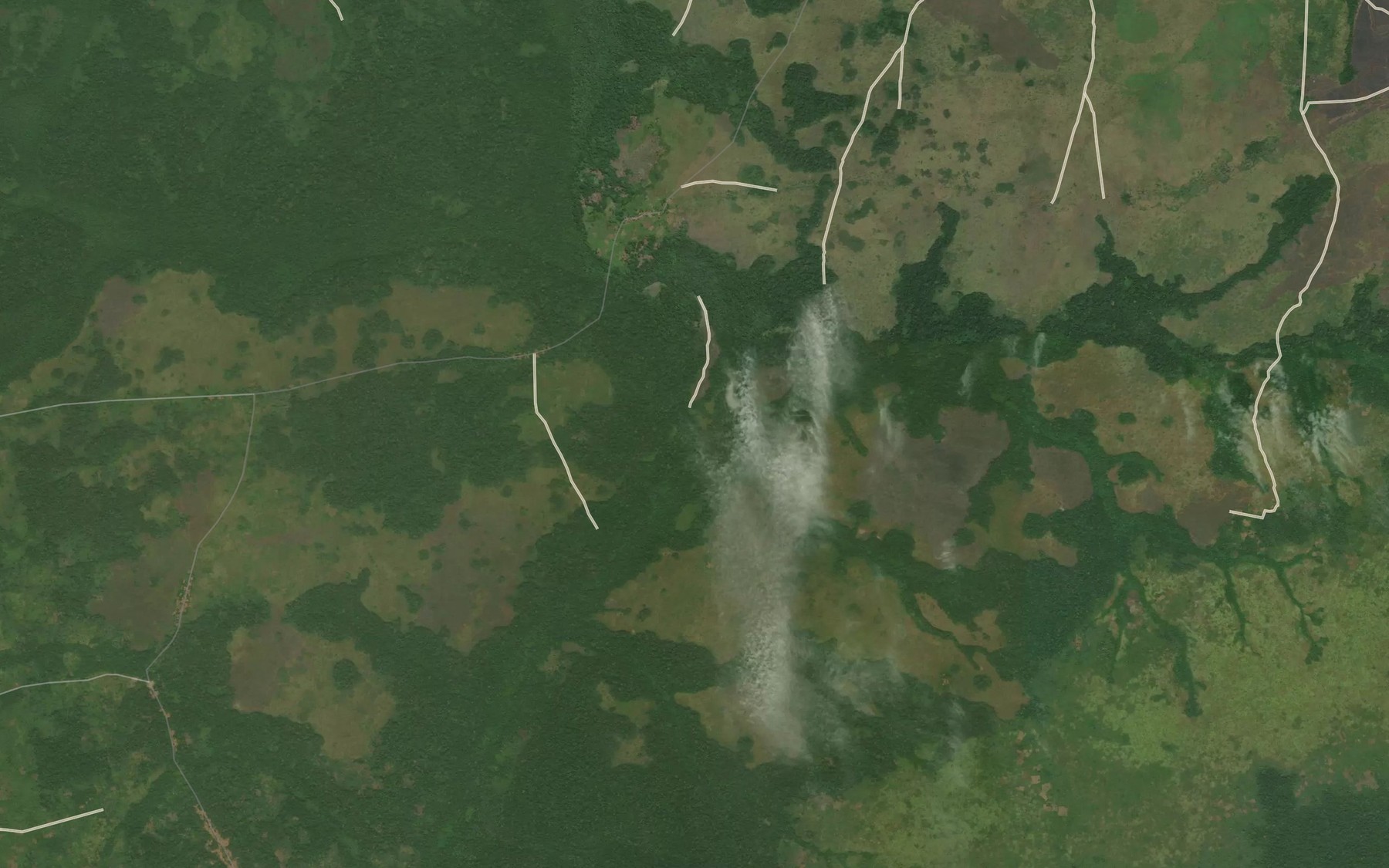 Satellite map of the Sombolo