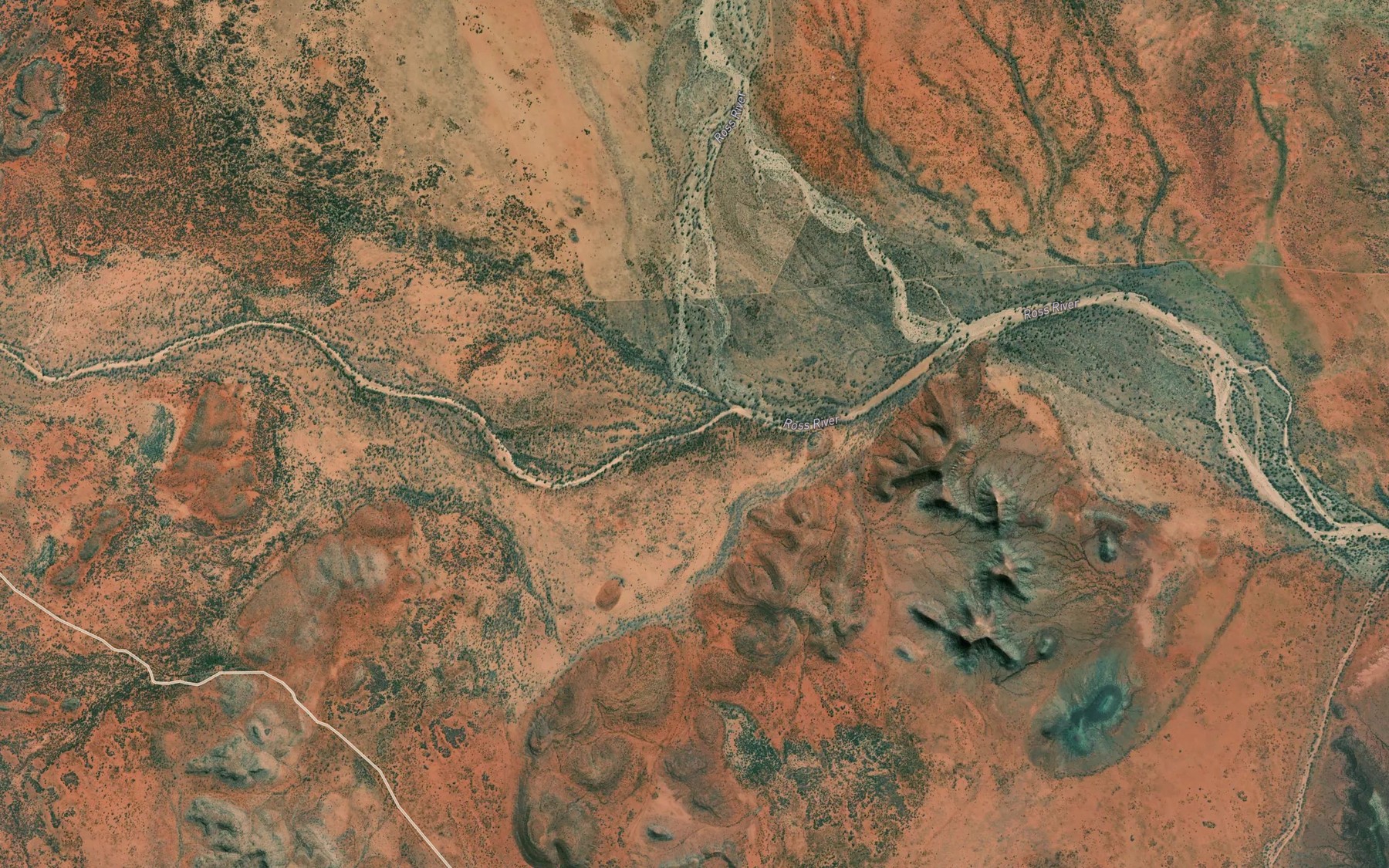 Satellite map of the Ross River