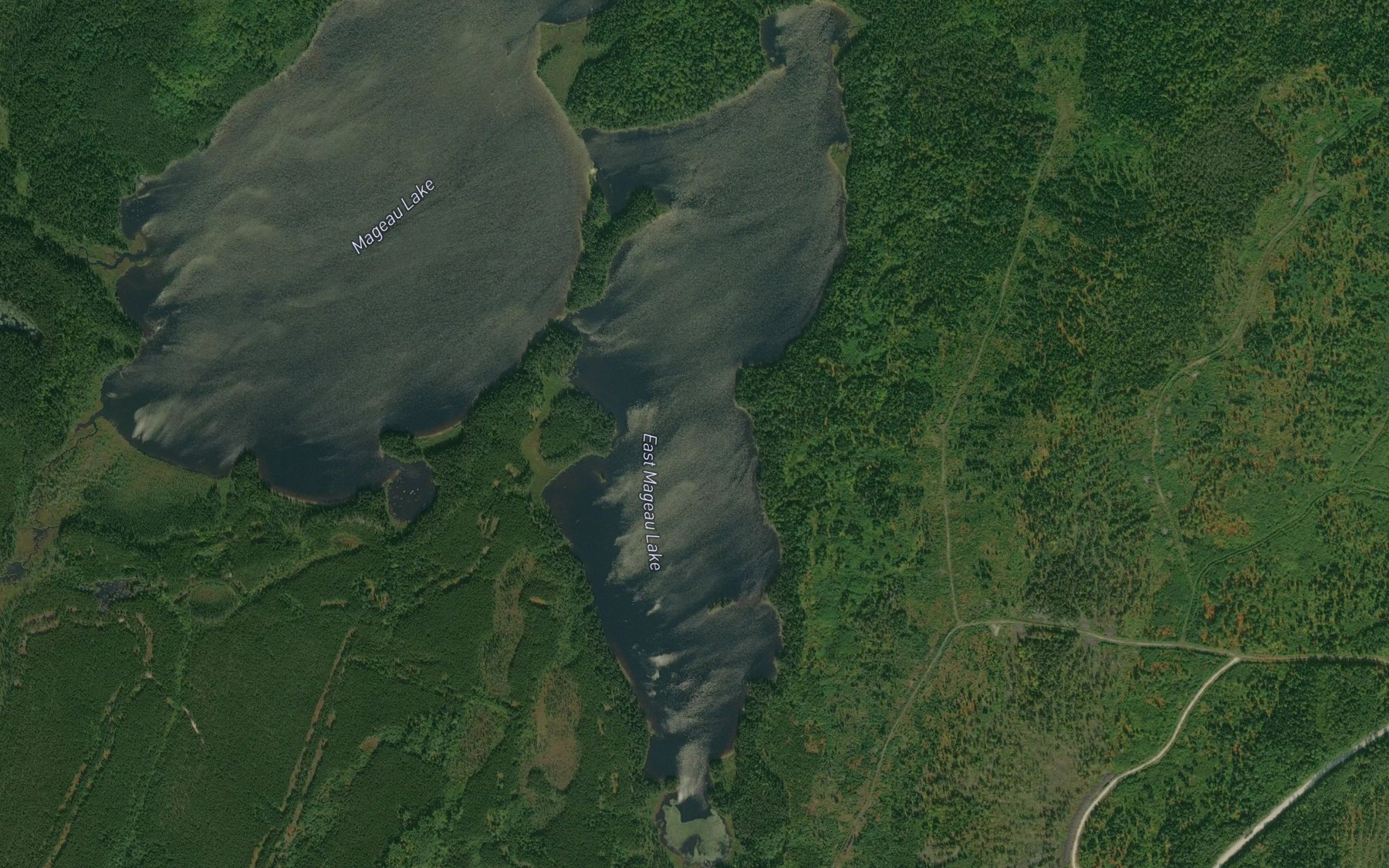Satellite map of the East Mageau Lake