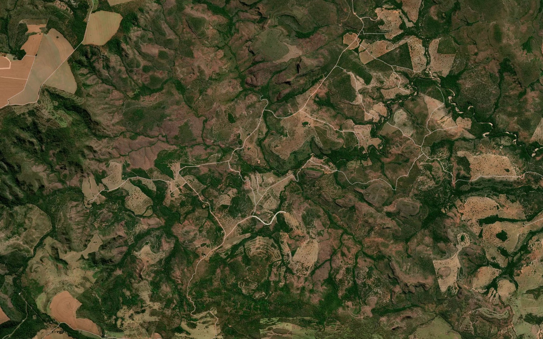 Satellite map of the Corrego Encantado
