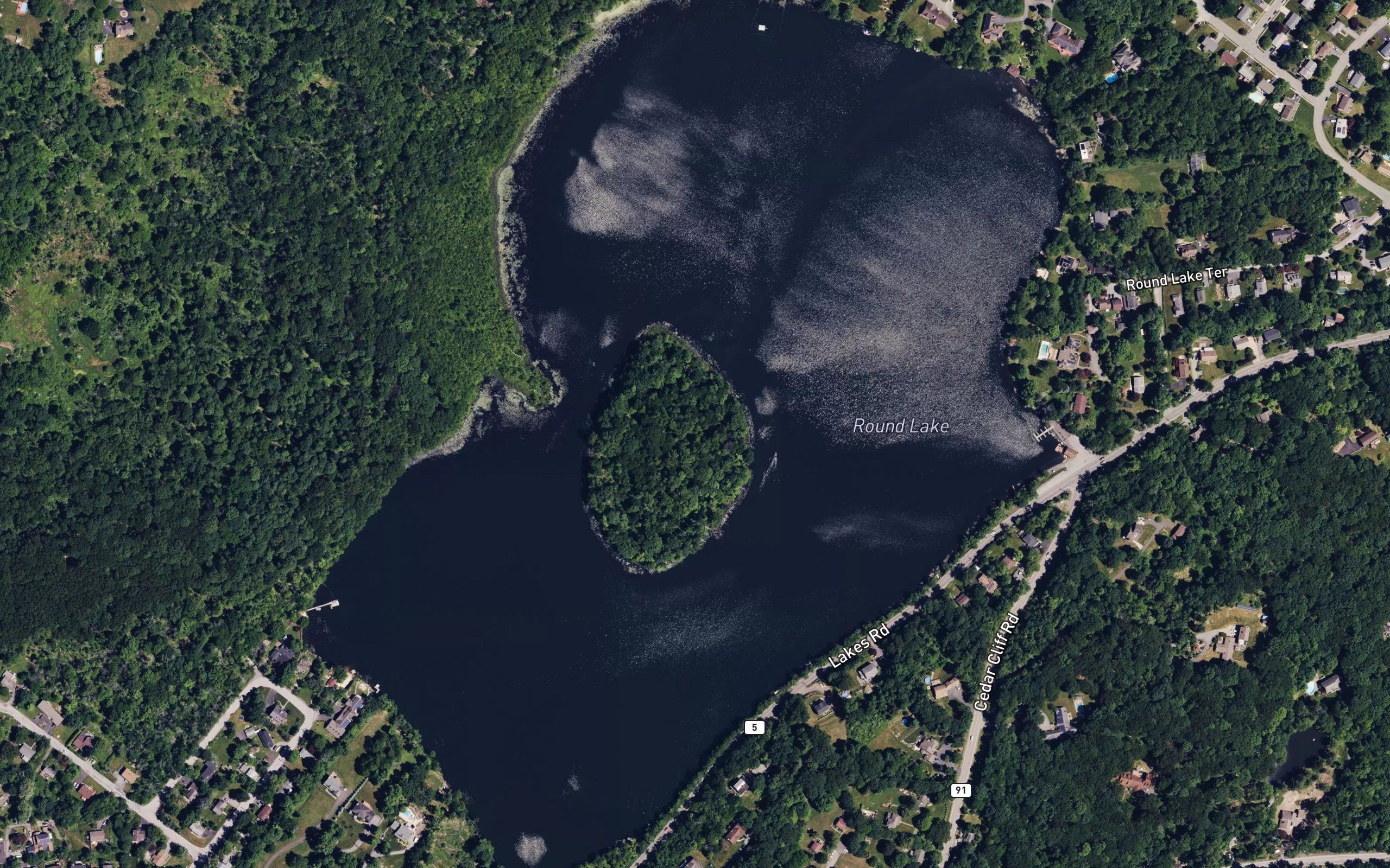 Round Lake