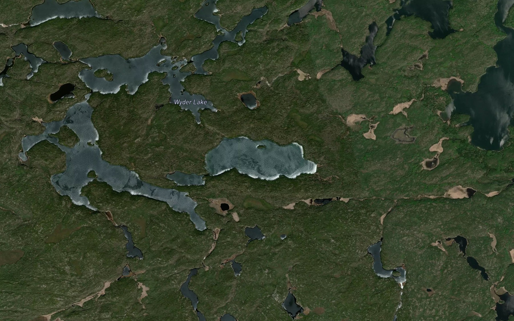 Satellite map of the Carlbom Lake