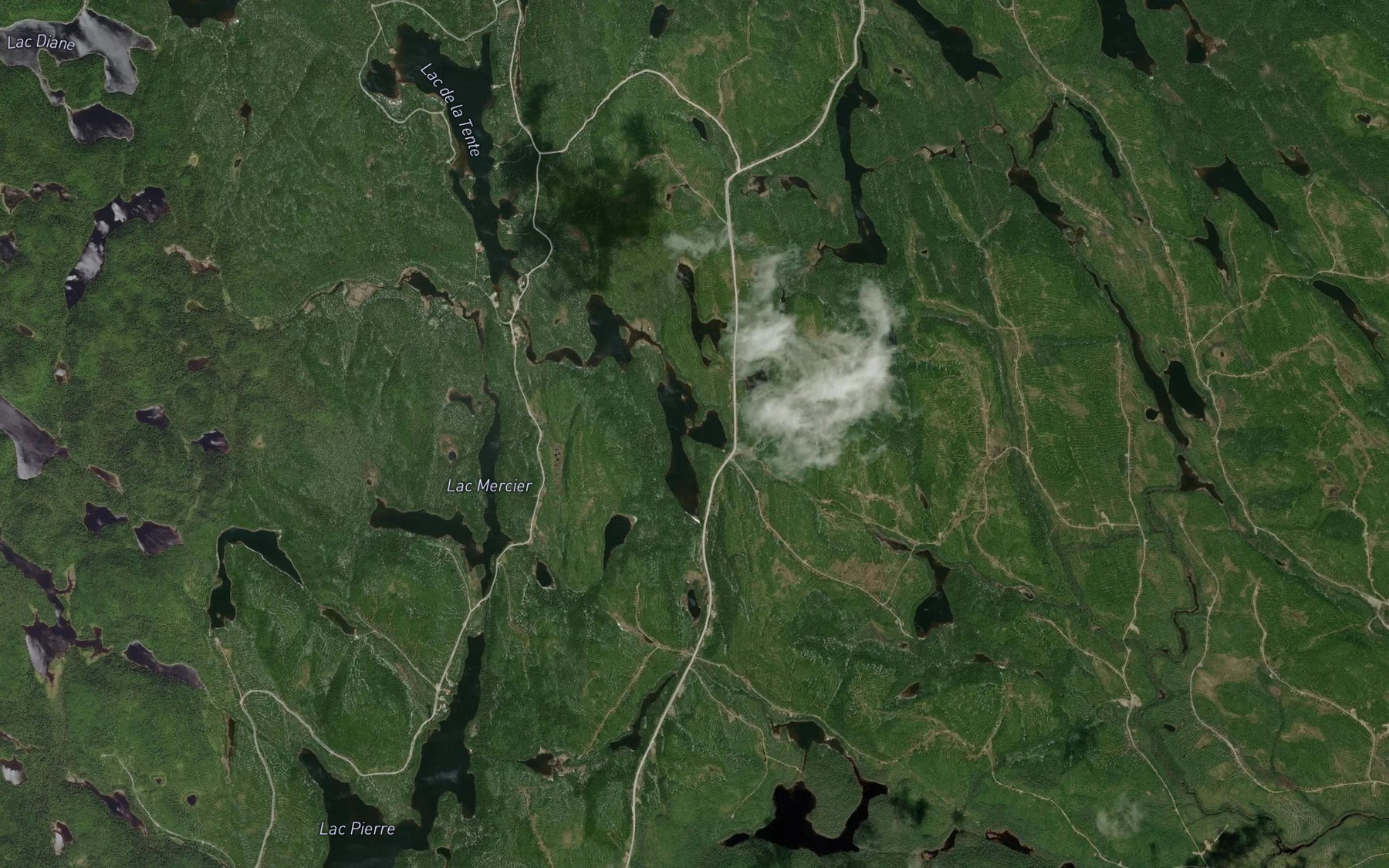 Satellite map of the Lac de la Grosse Roche