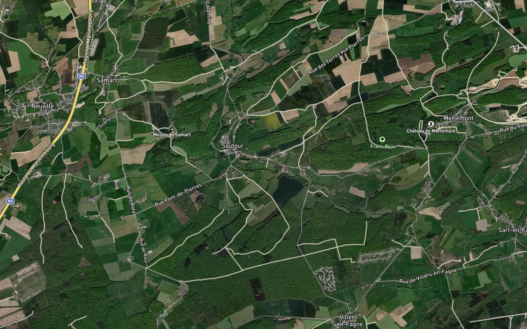 Satellite map of the Biernoure