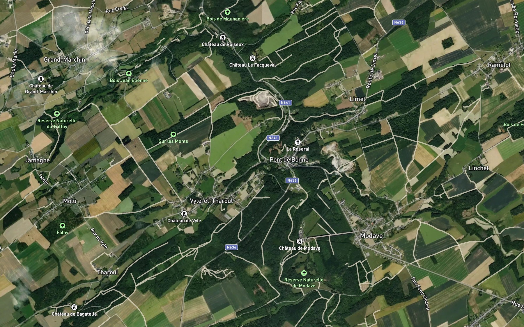 Satellite map of the Vyle
