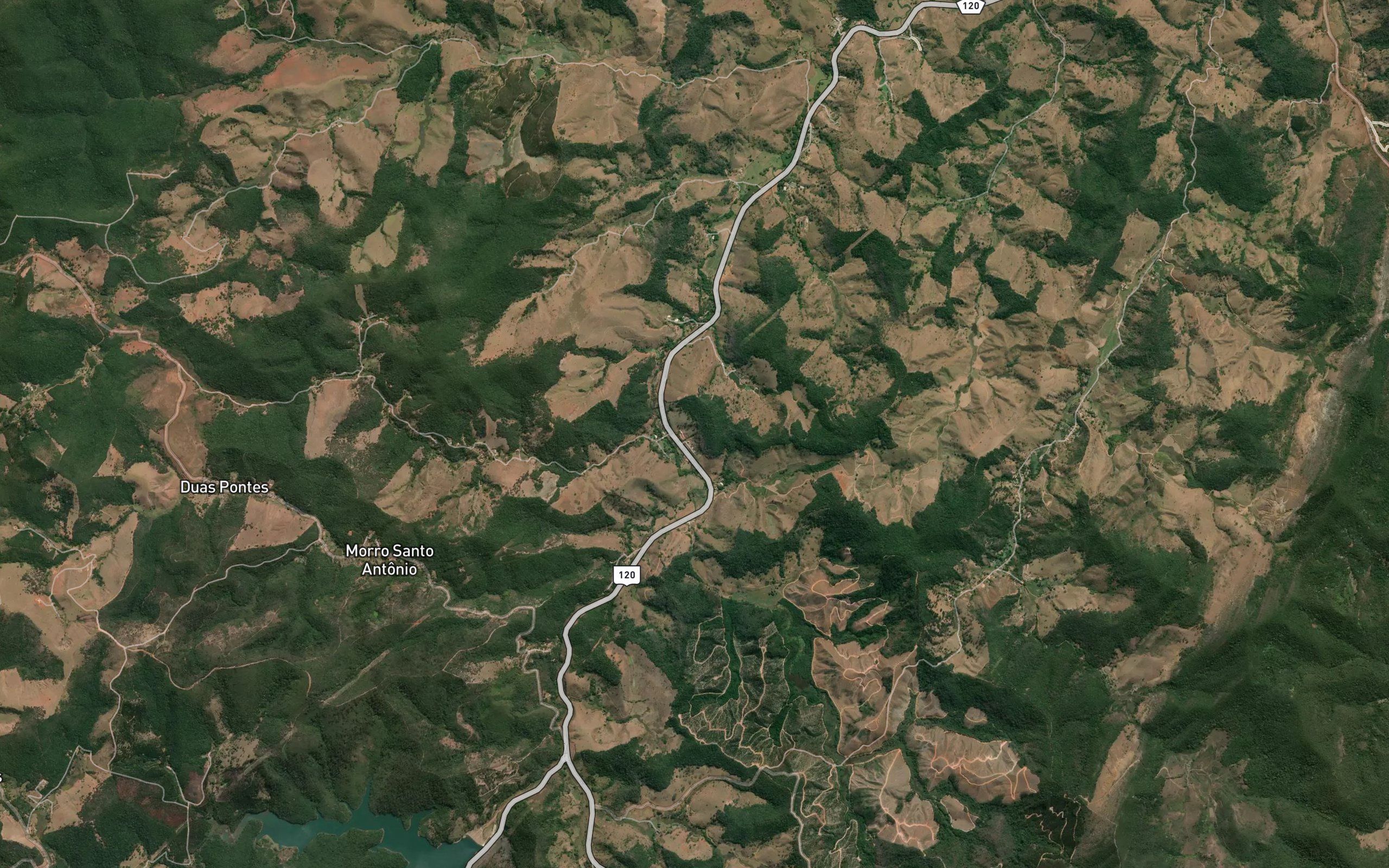 Corrego Pontes