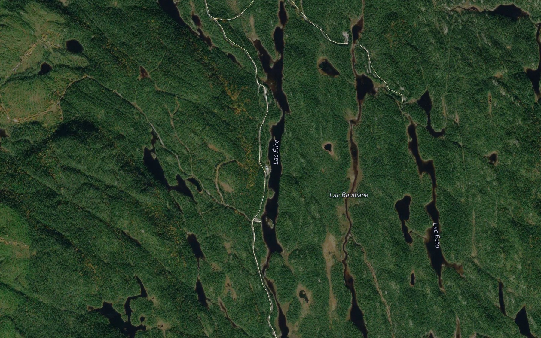 Satellite map of the Lac Etire
