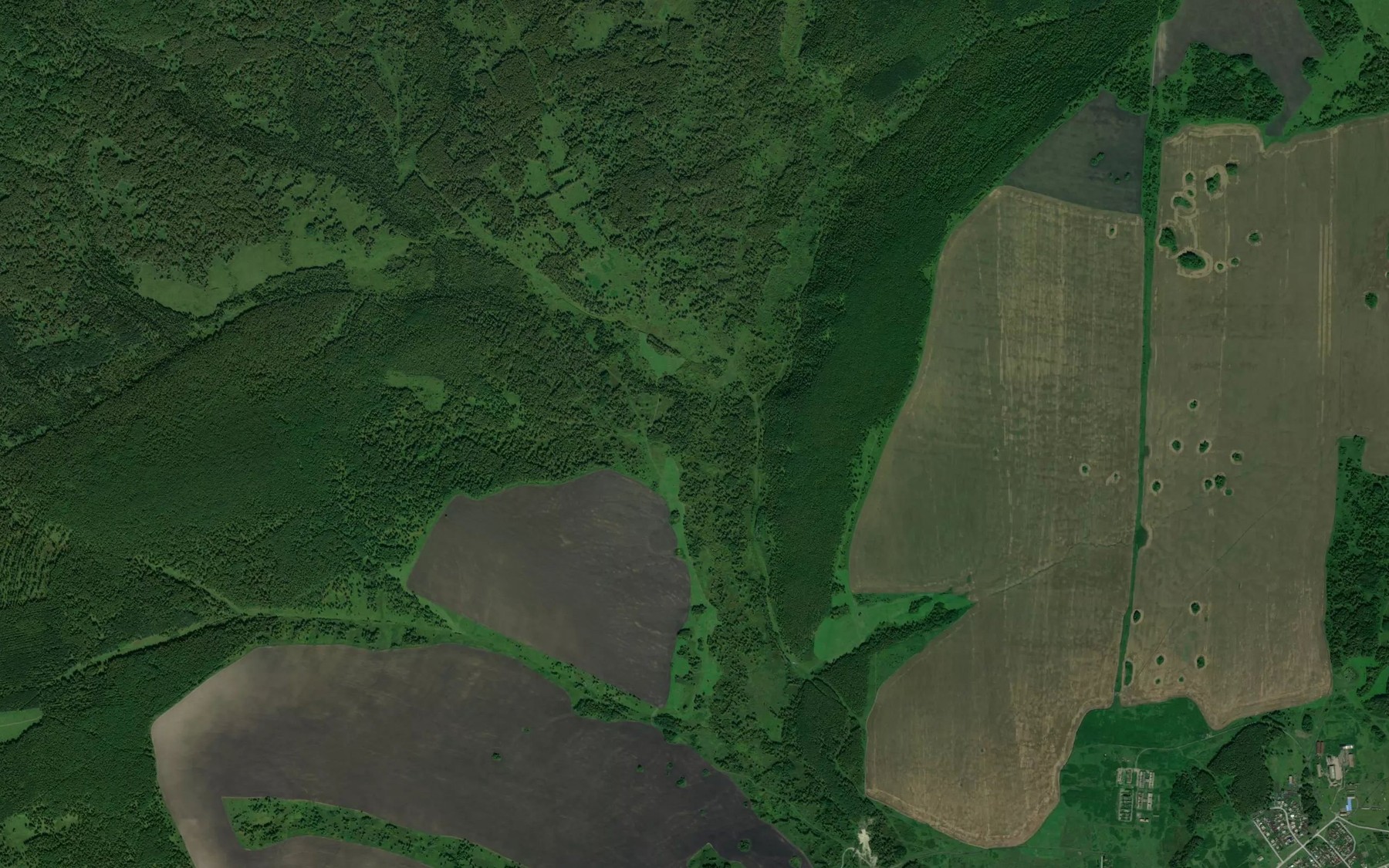 Satellite map of the Kholodnyy