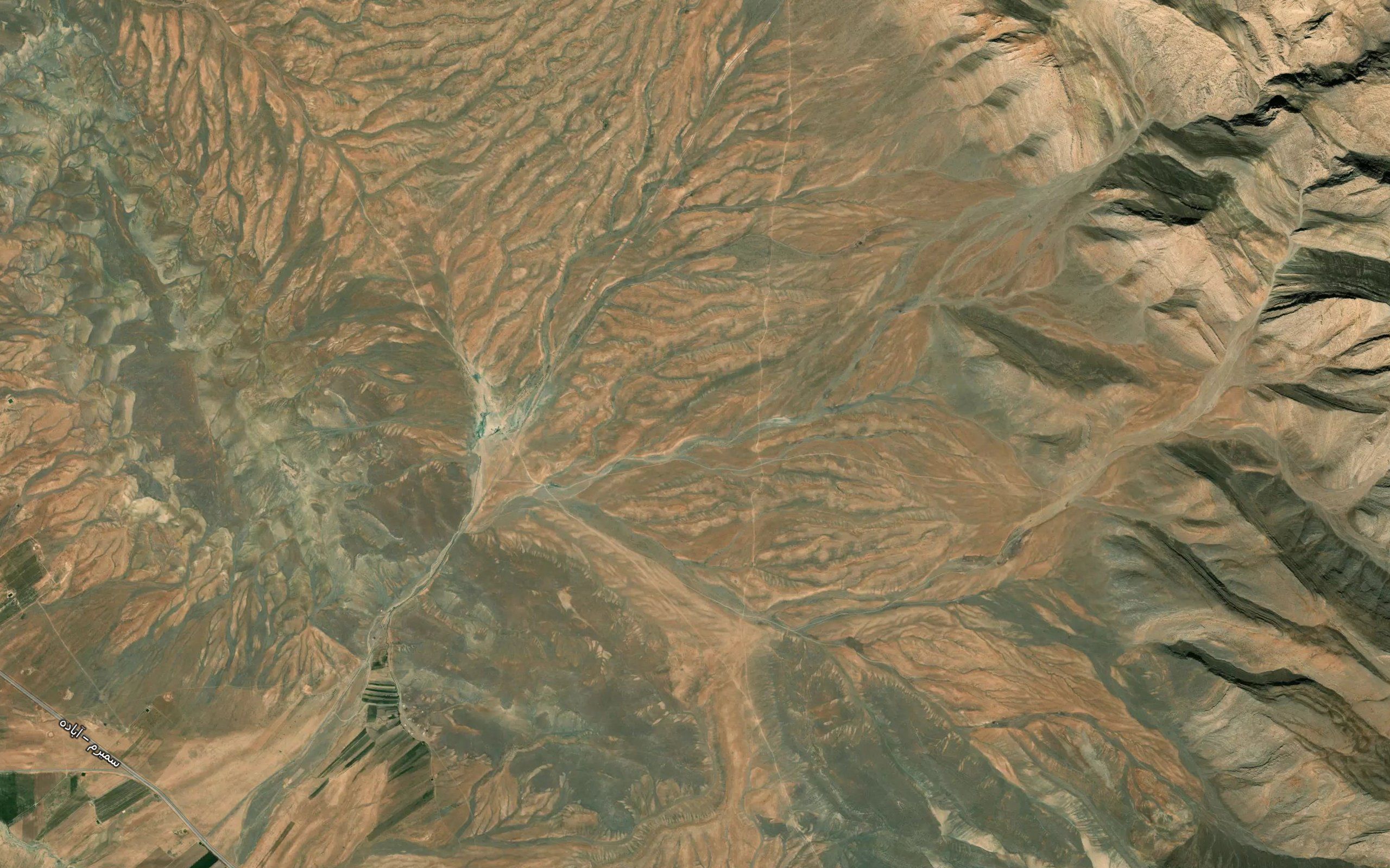 Qanat-e Qal`eh Sangi
