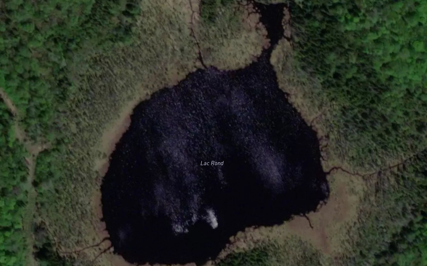 Satellite map of the Lac Rond
