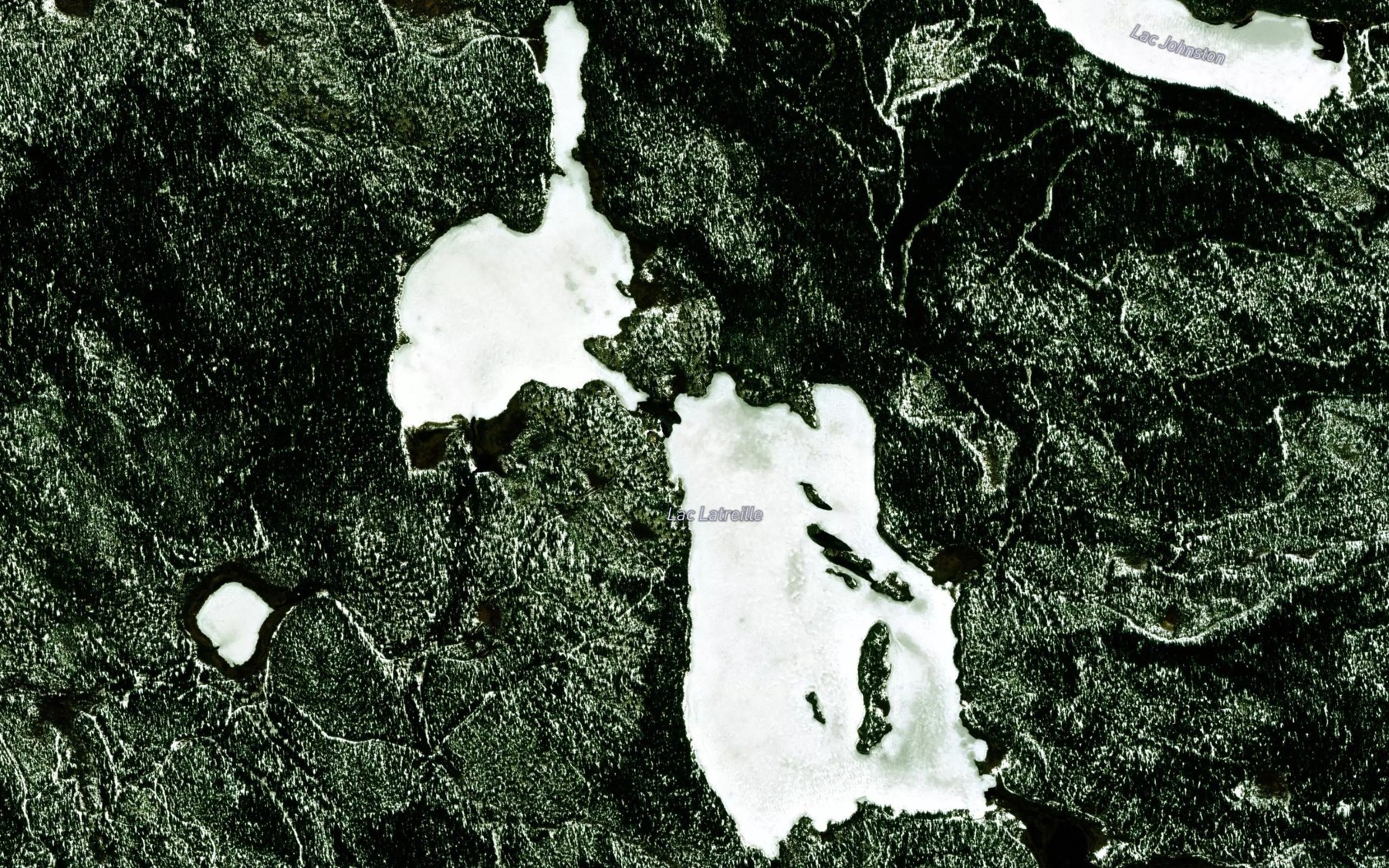 Satellite map of the Lac Latreille
