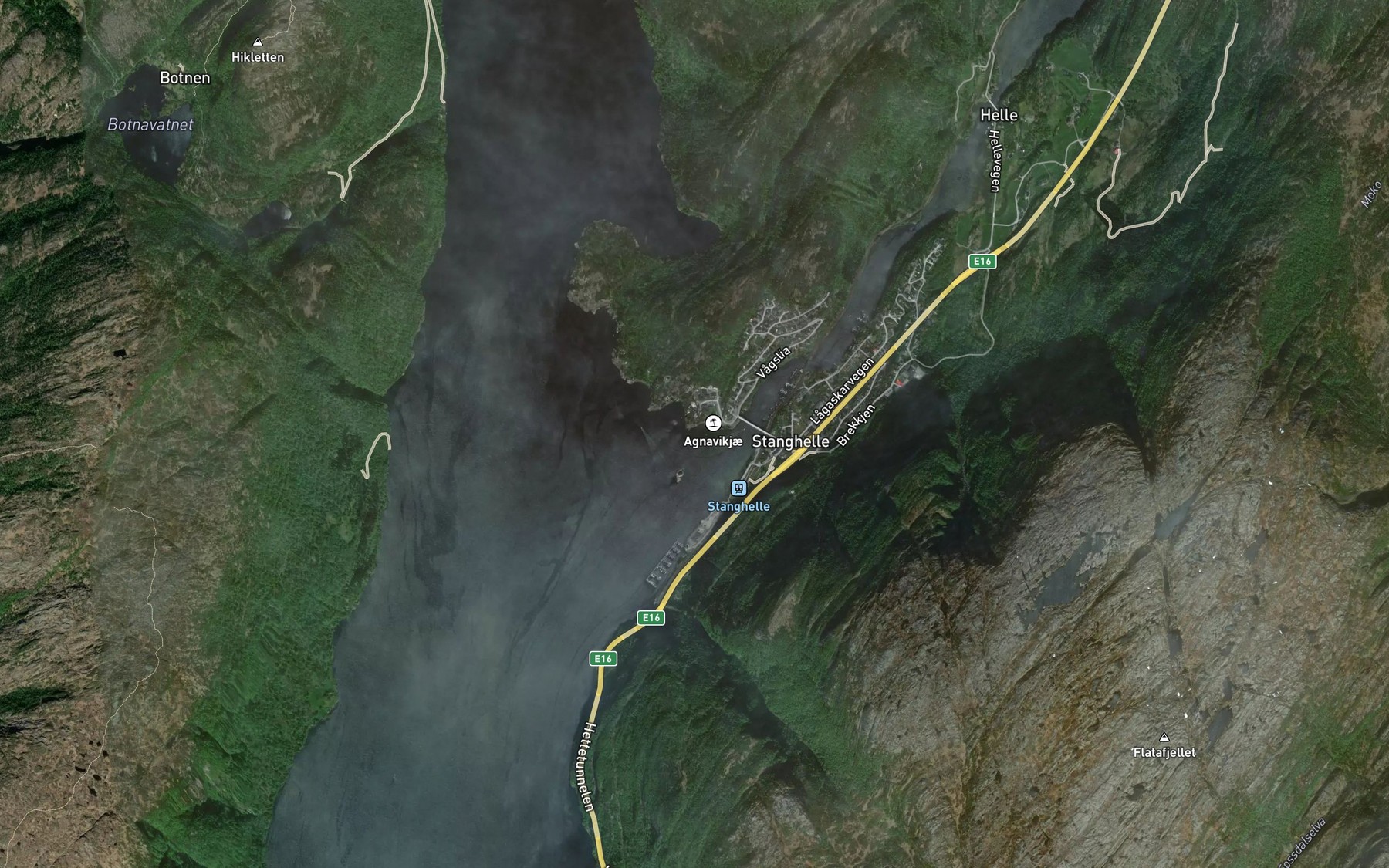 Satellite map of the Agnavikjae