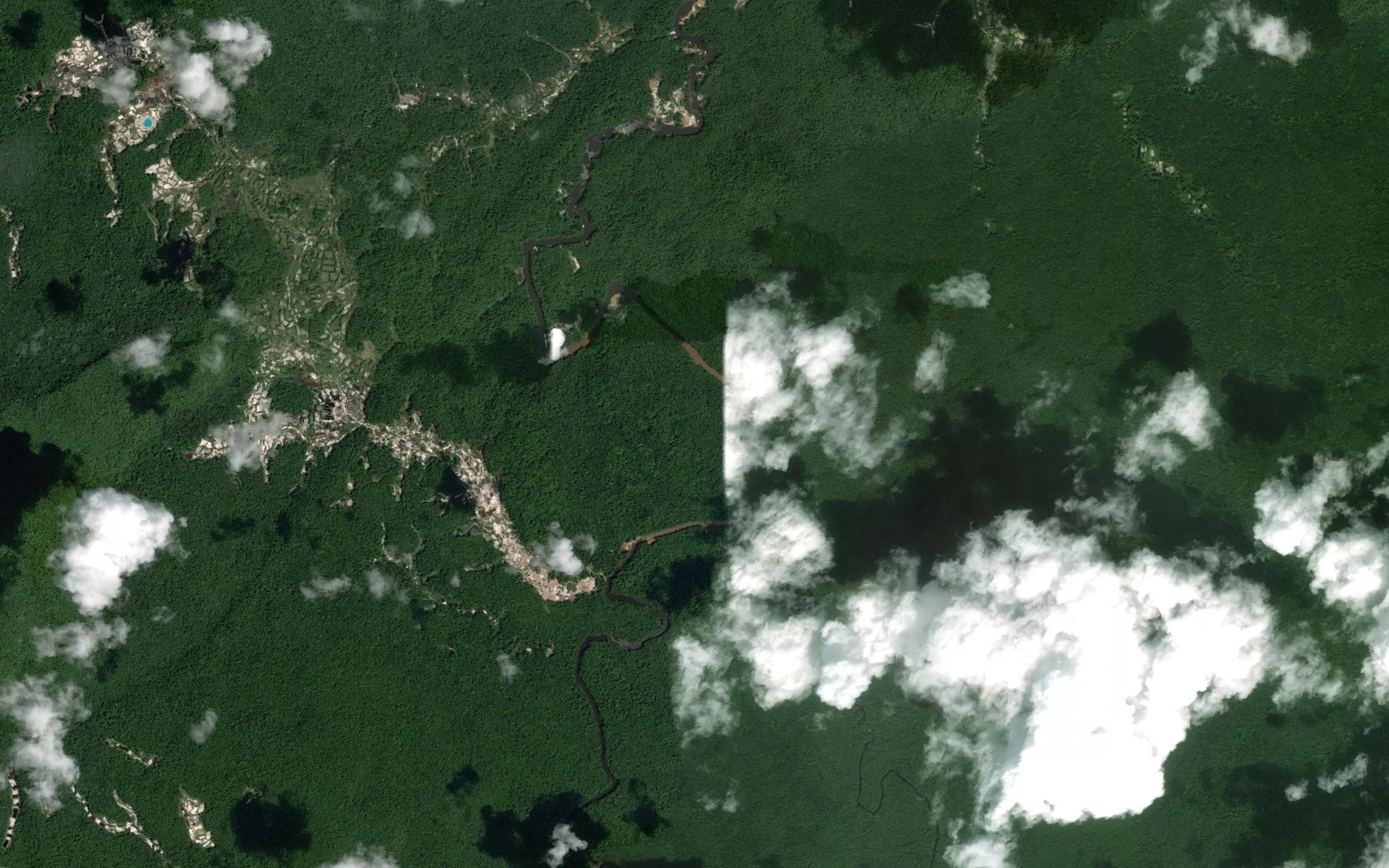 Purupuruni Creek