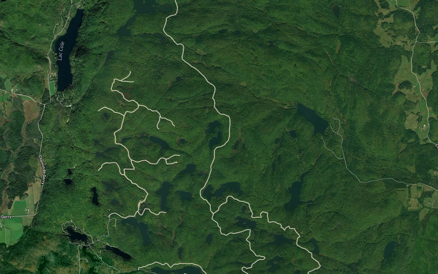 Satellite map of the Lacs Jumeaux