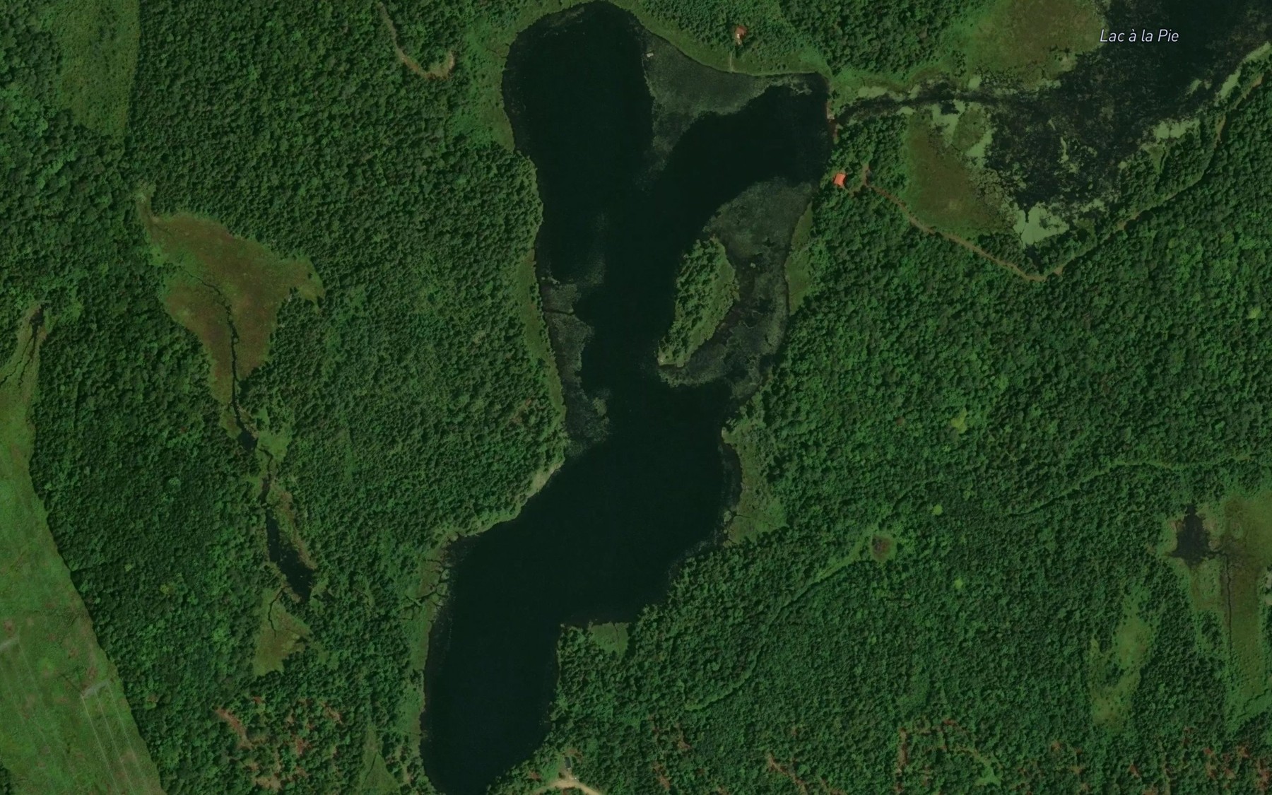 Satellite map of the Lac Paradis