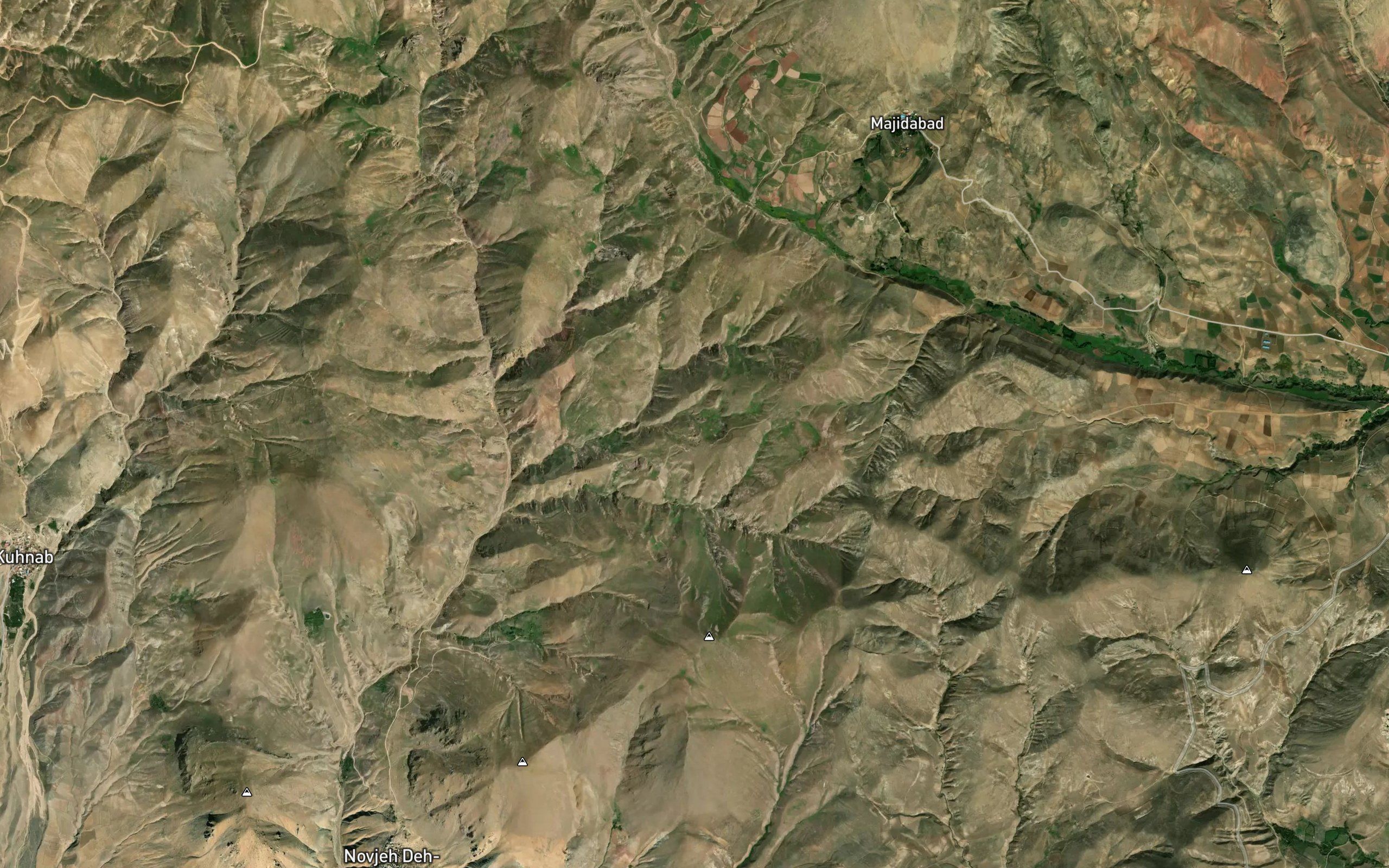 Chanqol Cheshmeh