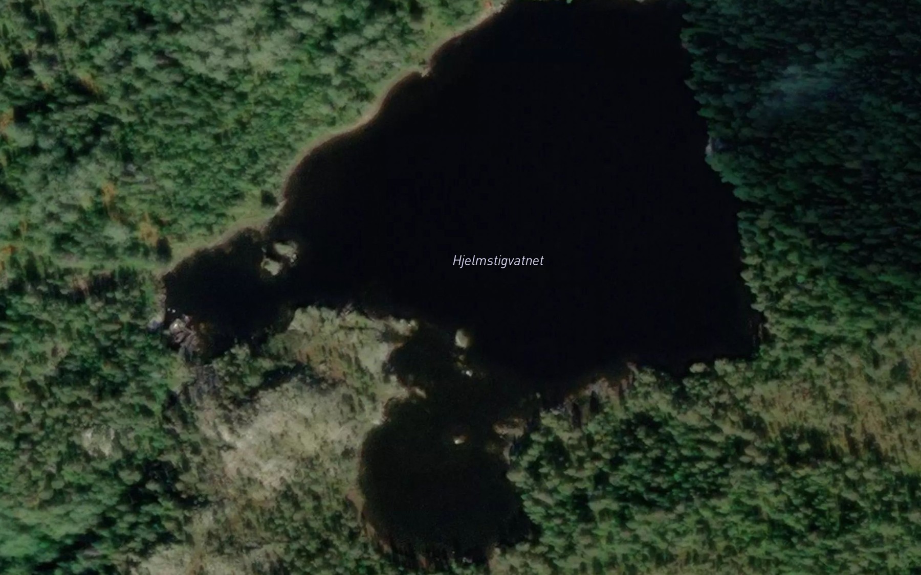 Satellite map of the Hjelmstigvatnet