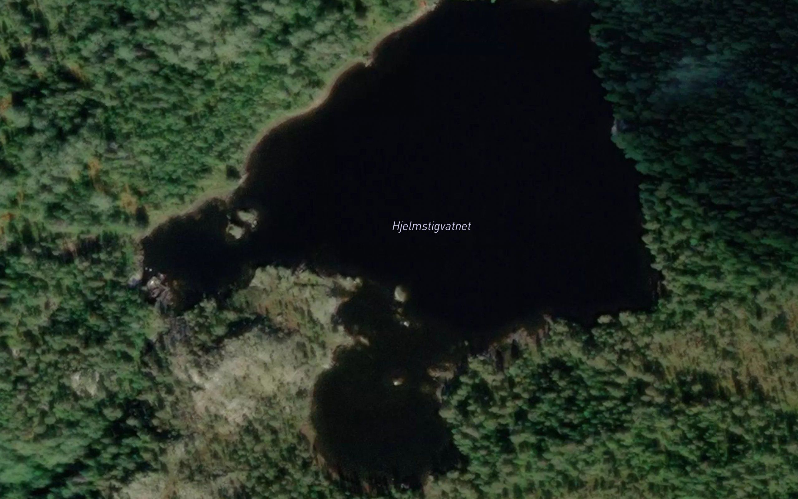 Hjelmstigvatnet