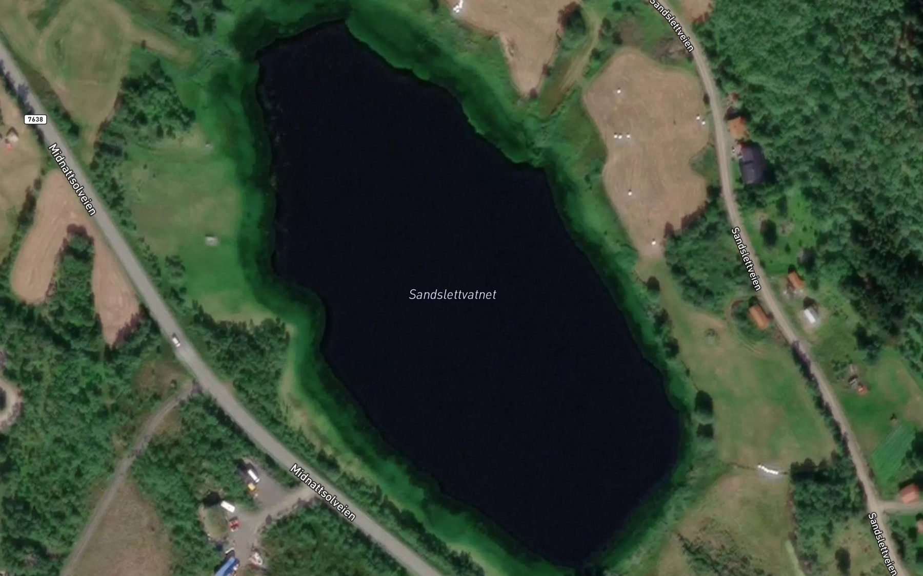 Satellite map of the Sandslettvatnet