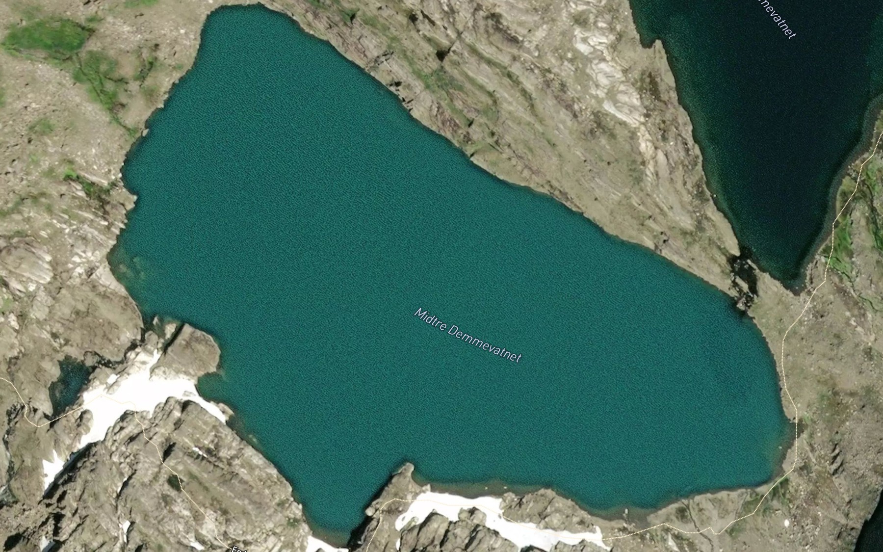 Satellite map of the Midtre Demmevatnet