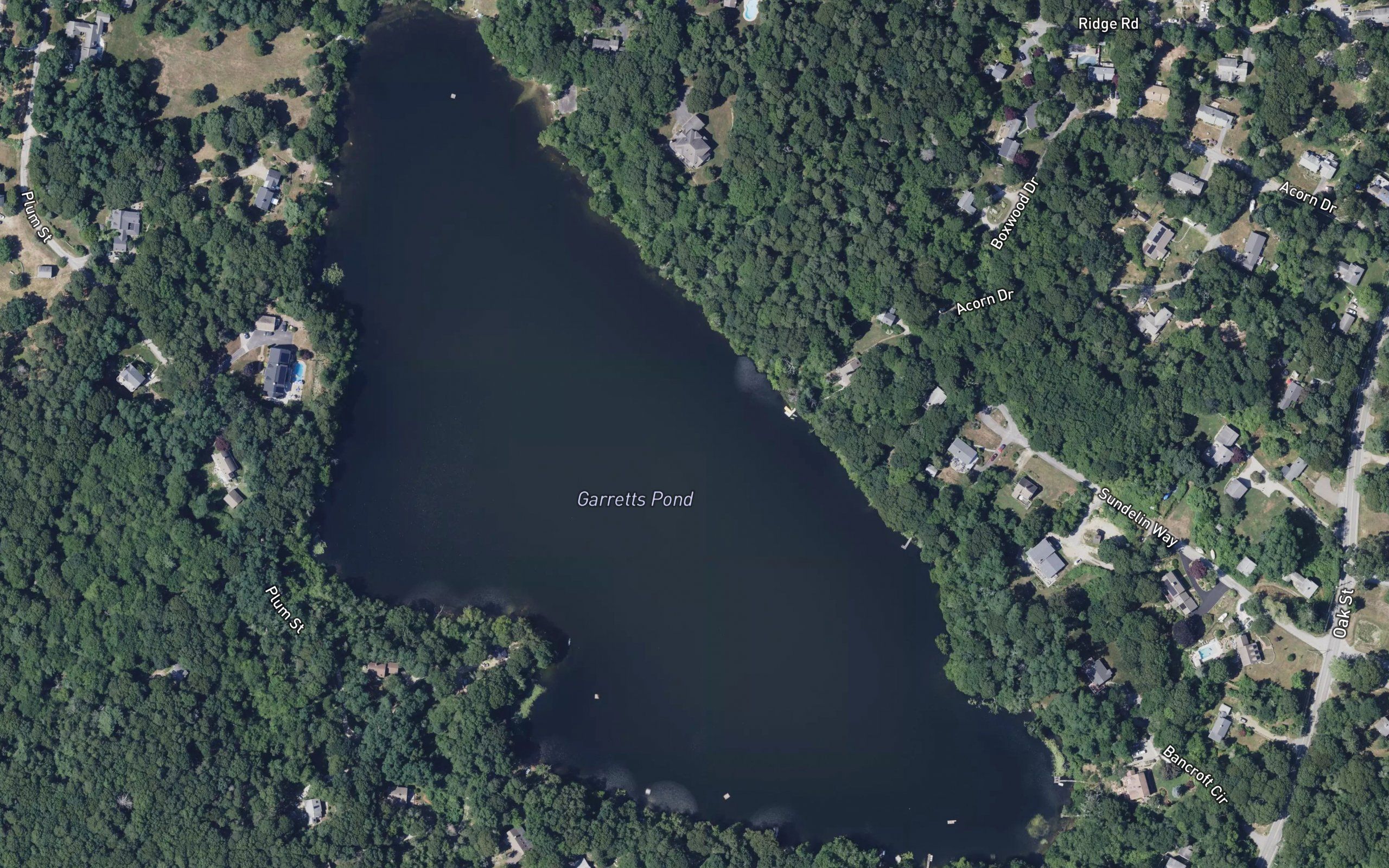 Garretts Pond