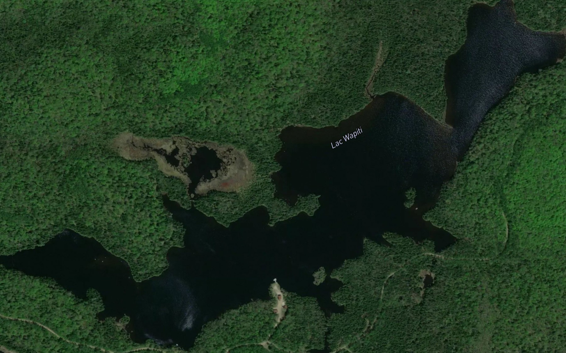 Satellite map of the Lac Wapiti