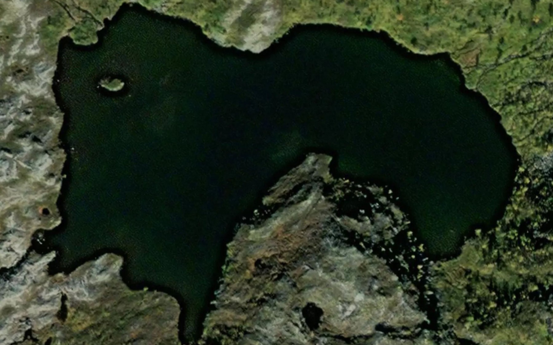 Satellite map of the Heimre Skavvatnet