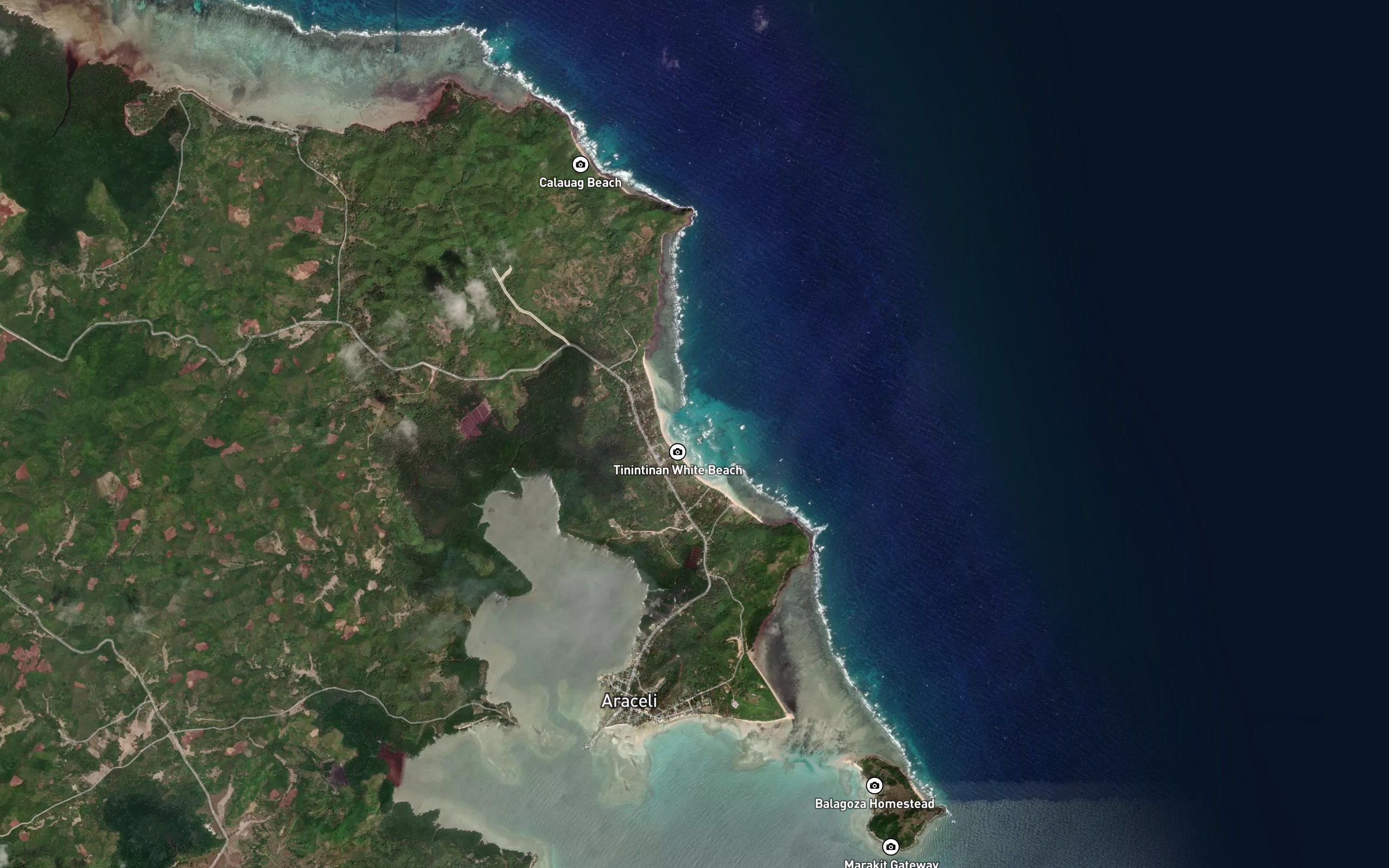 Tinintinan Bay