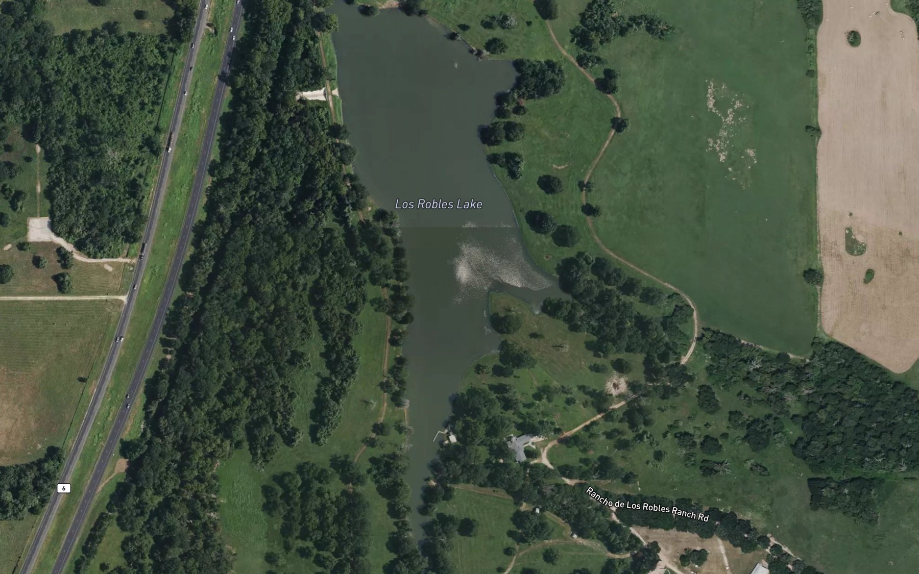 Satellite map of the Los Robles Lake
