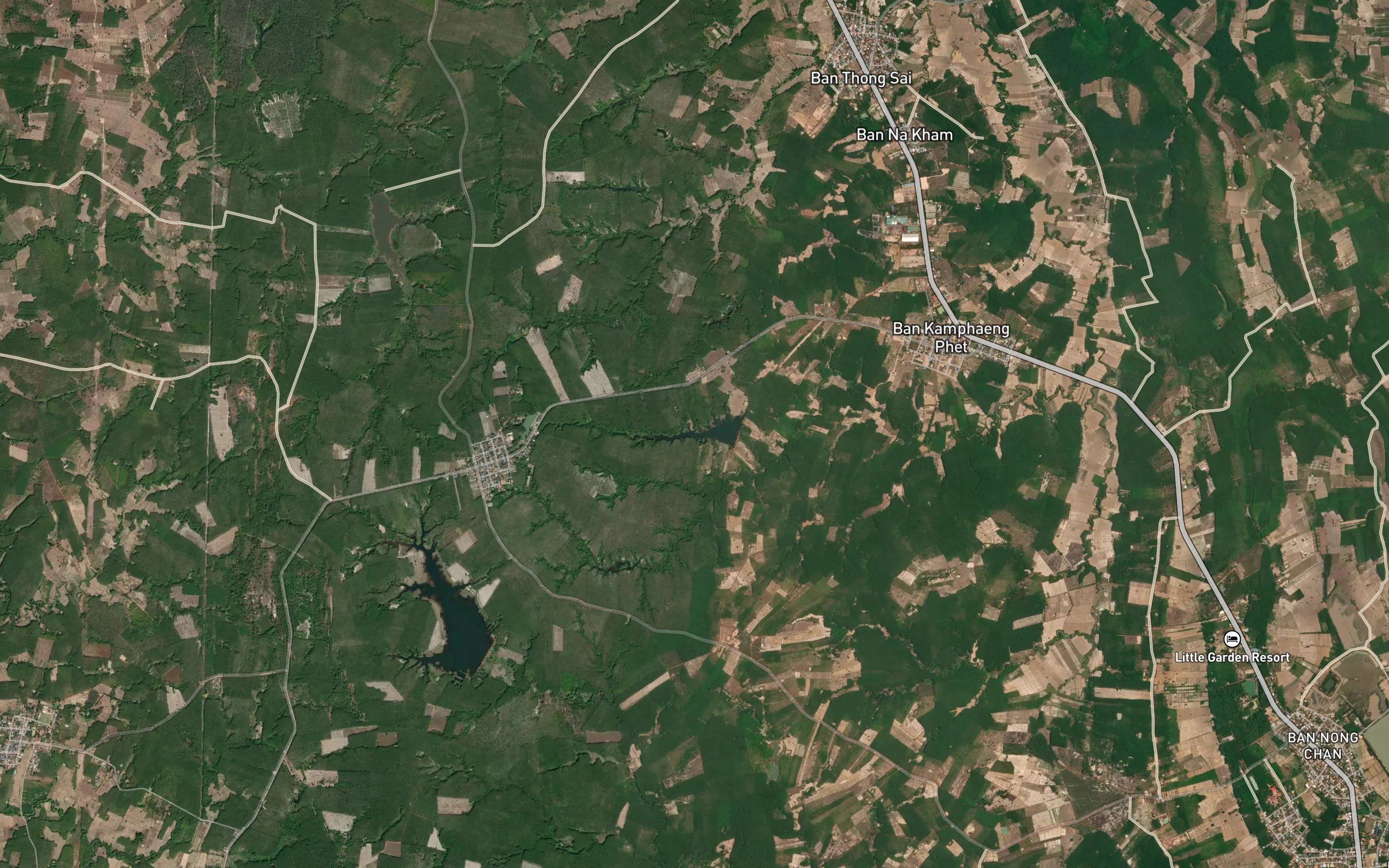Ang Kep Nam Huai Kamphaeng Yai