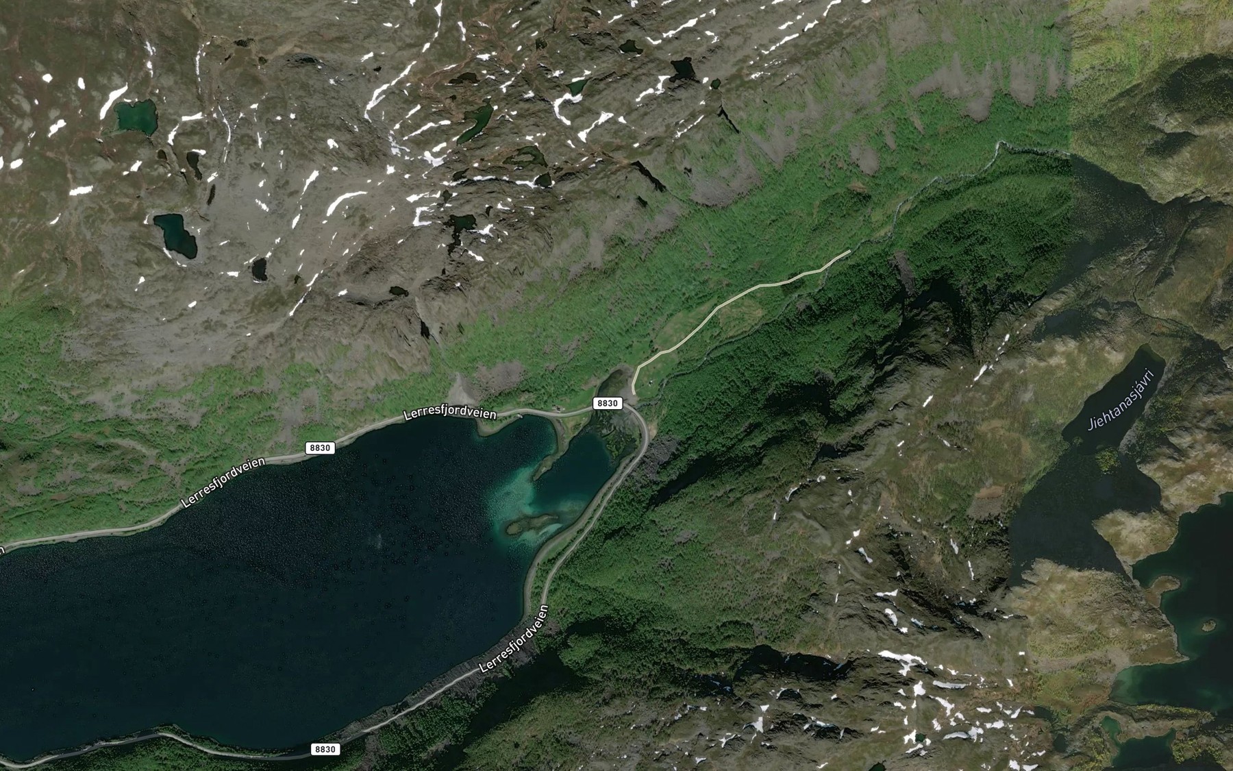 Satellite map of the Elvegarden