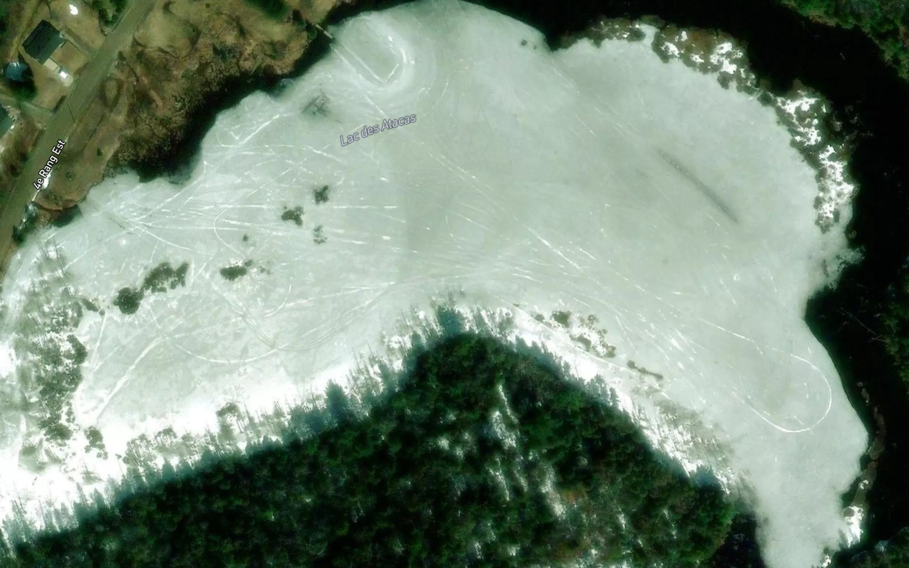 Satellite map of the Lac des Atacas