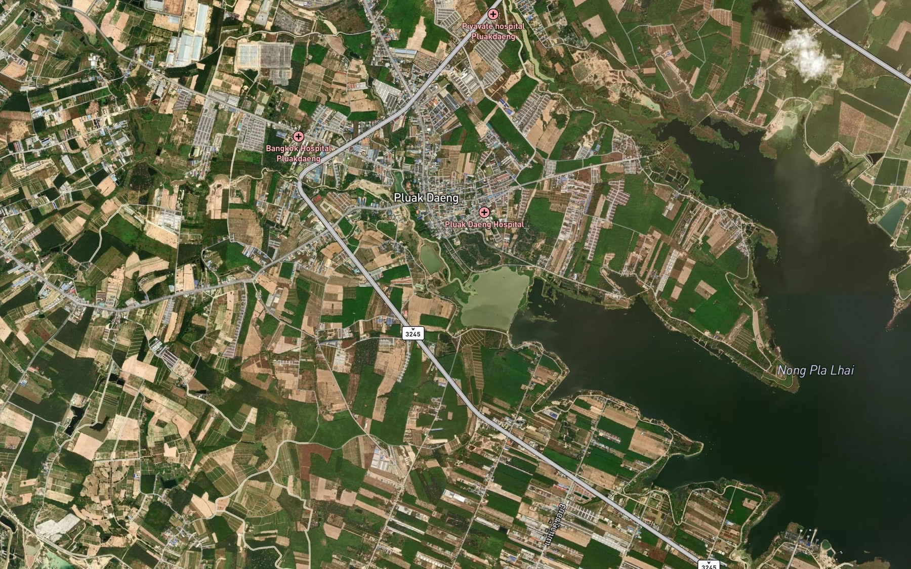 Satellite map of the Khlong Pluak Daeng