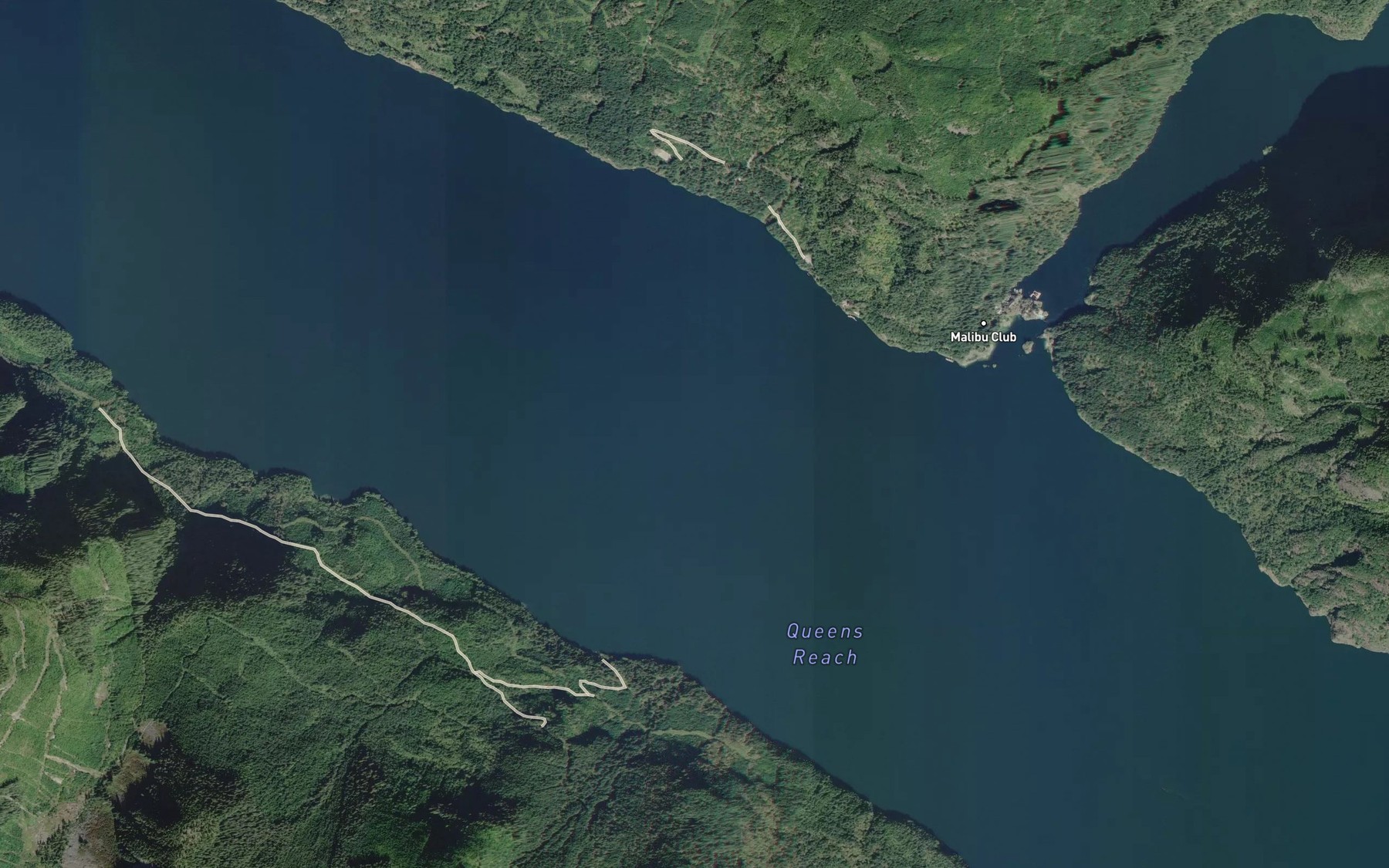 Satellite map of the Queens Reach