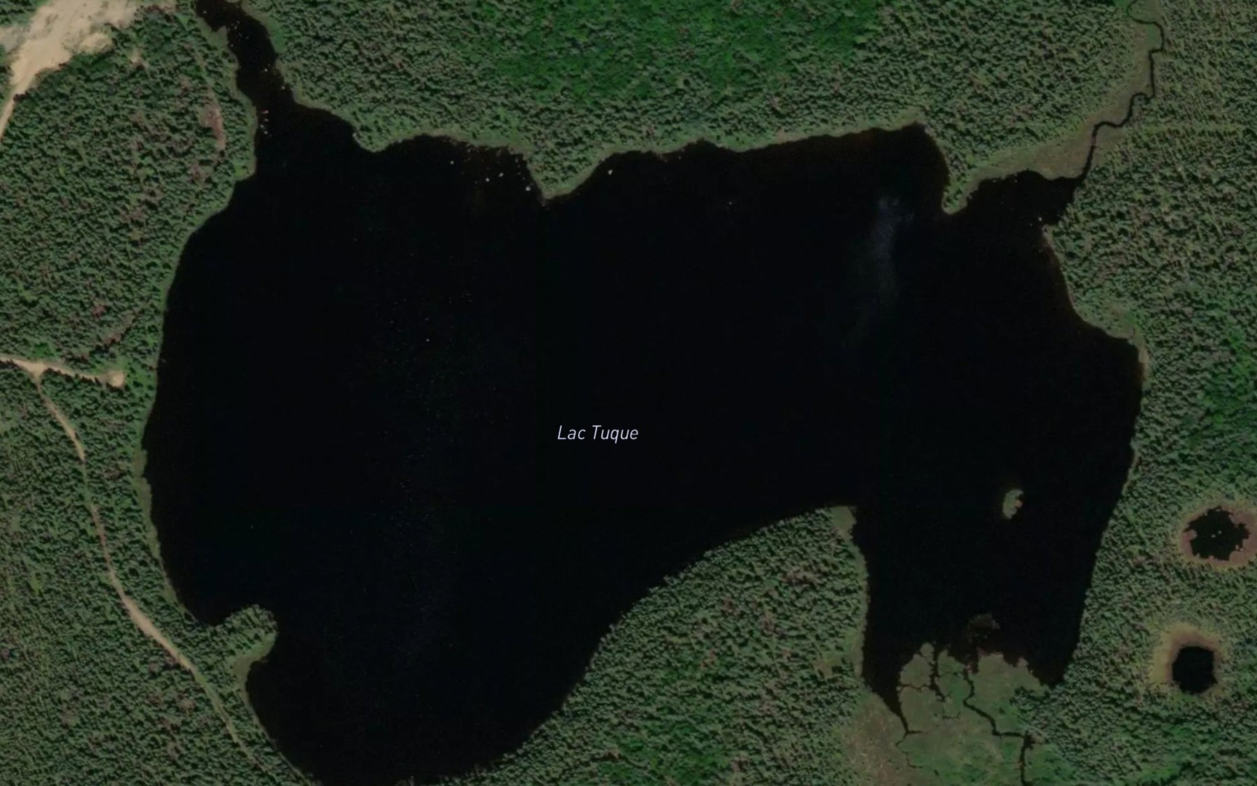 Satellite map of the Lac Tuque