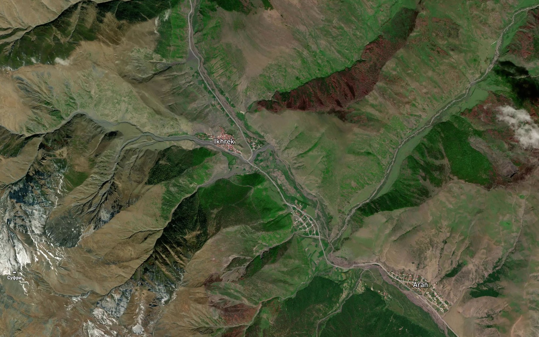 Satellite map of the Yukhurvkhed