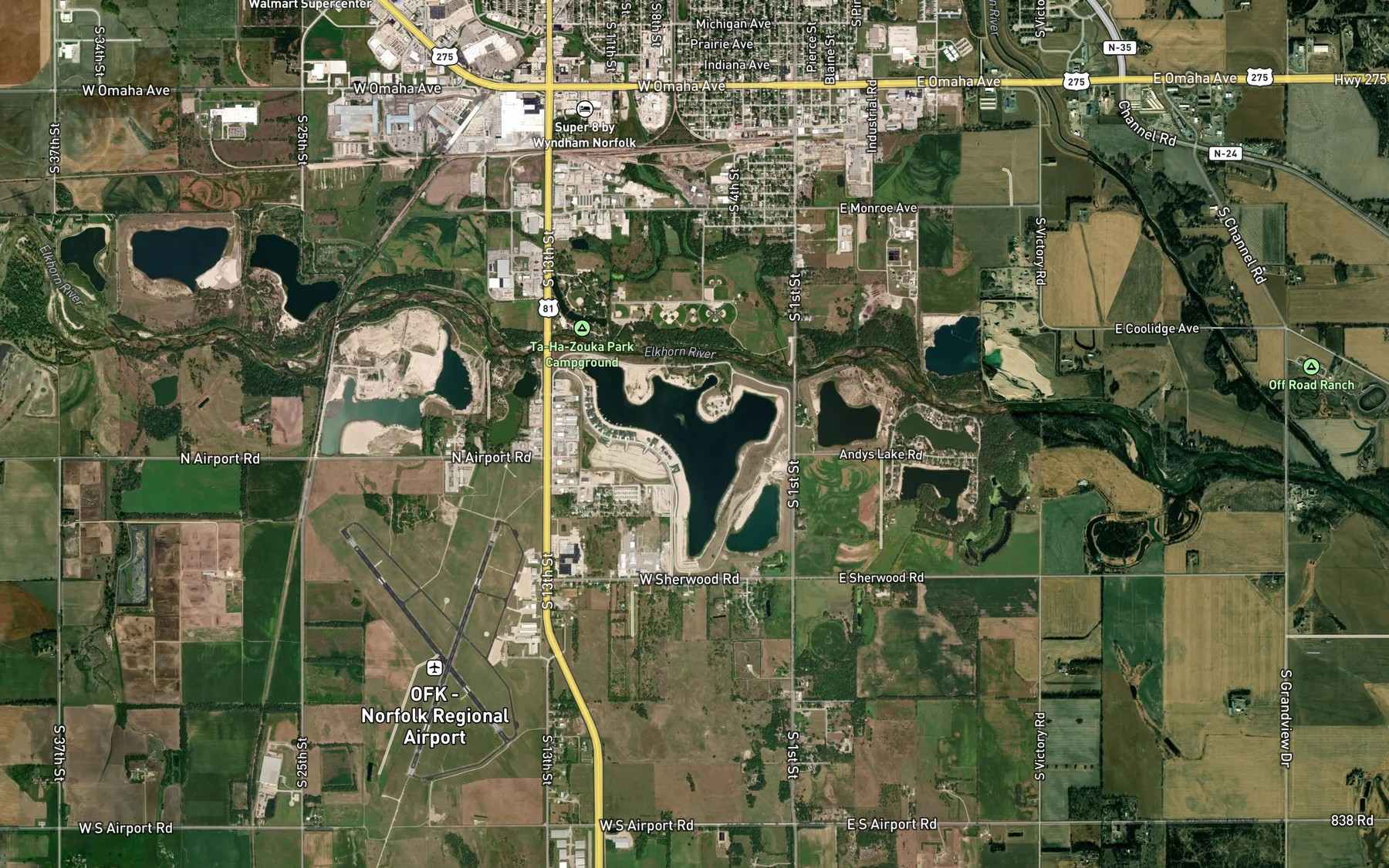 Satellite map of the Medelmans Lake