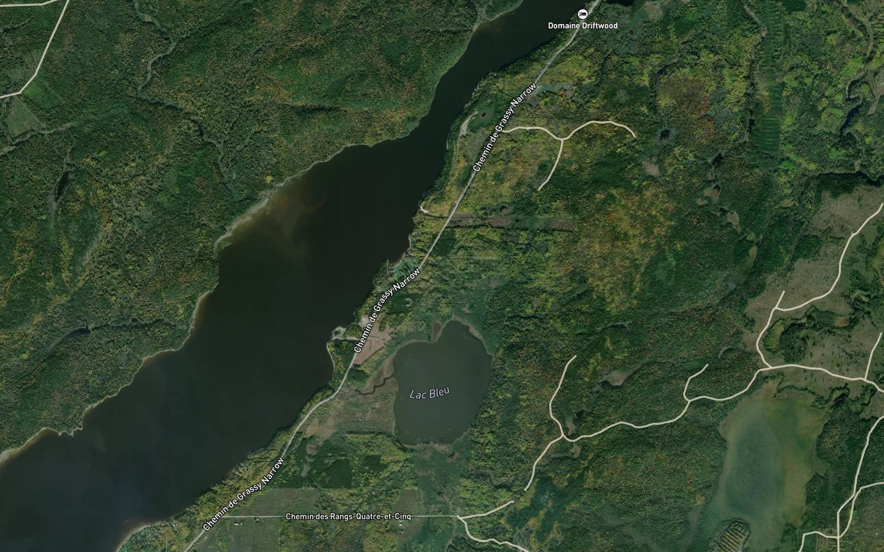 Satellite map of the Cours d'eau Breton
