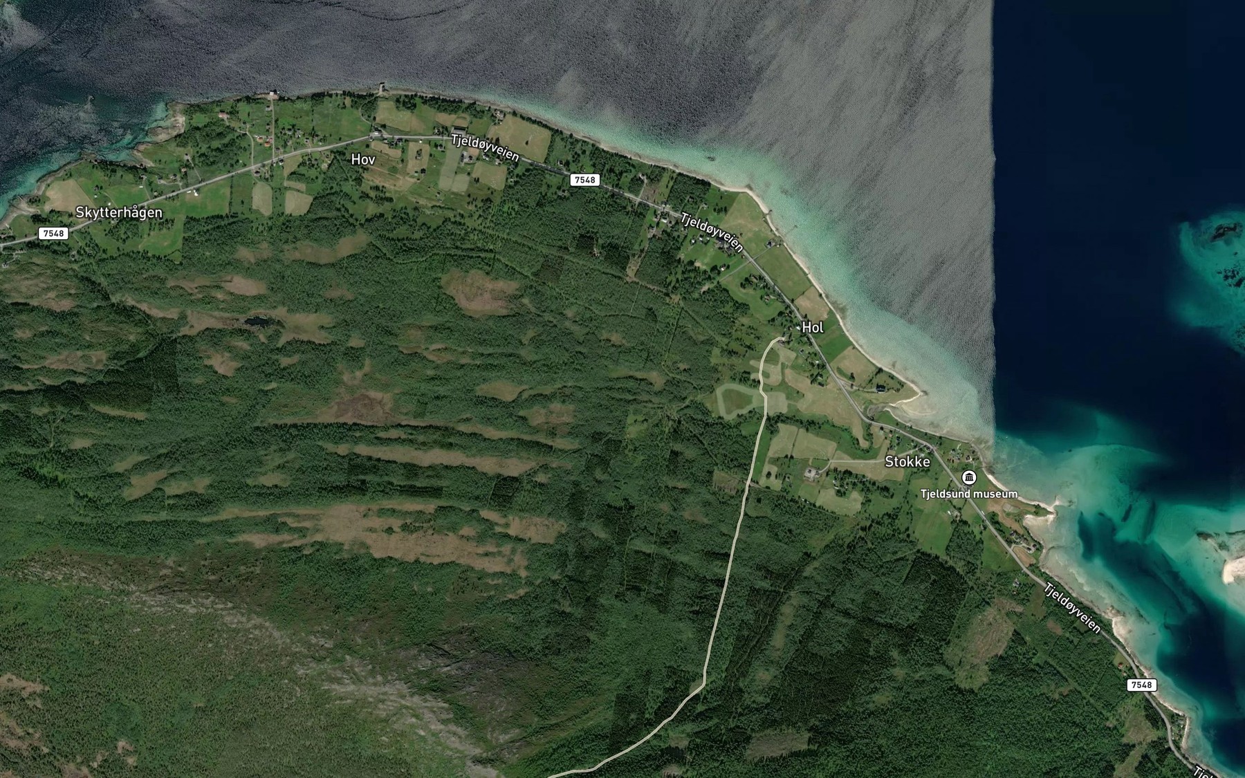 Satellite map of the Holselva