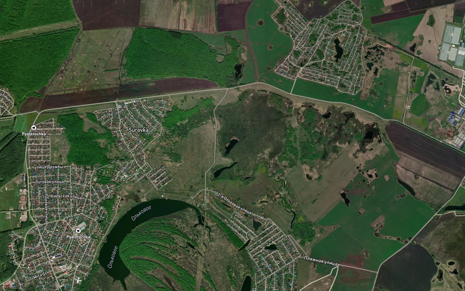 Satellite map of the Ozero Shirokoye Gryaznoye