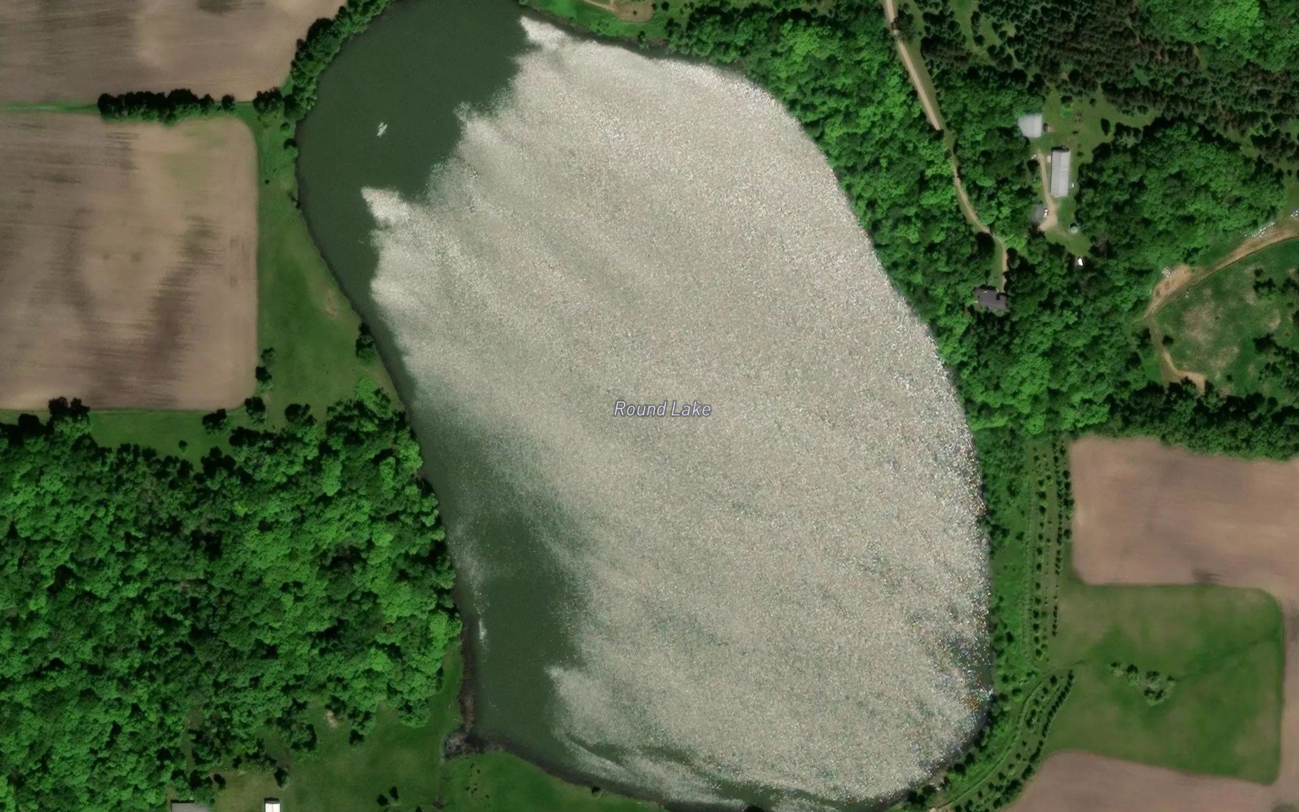Round Lake