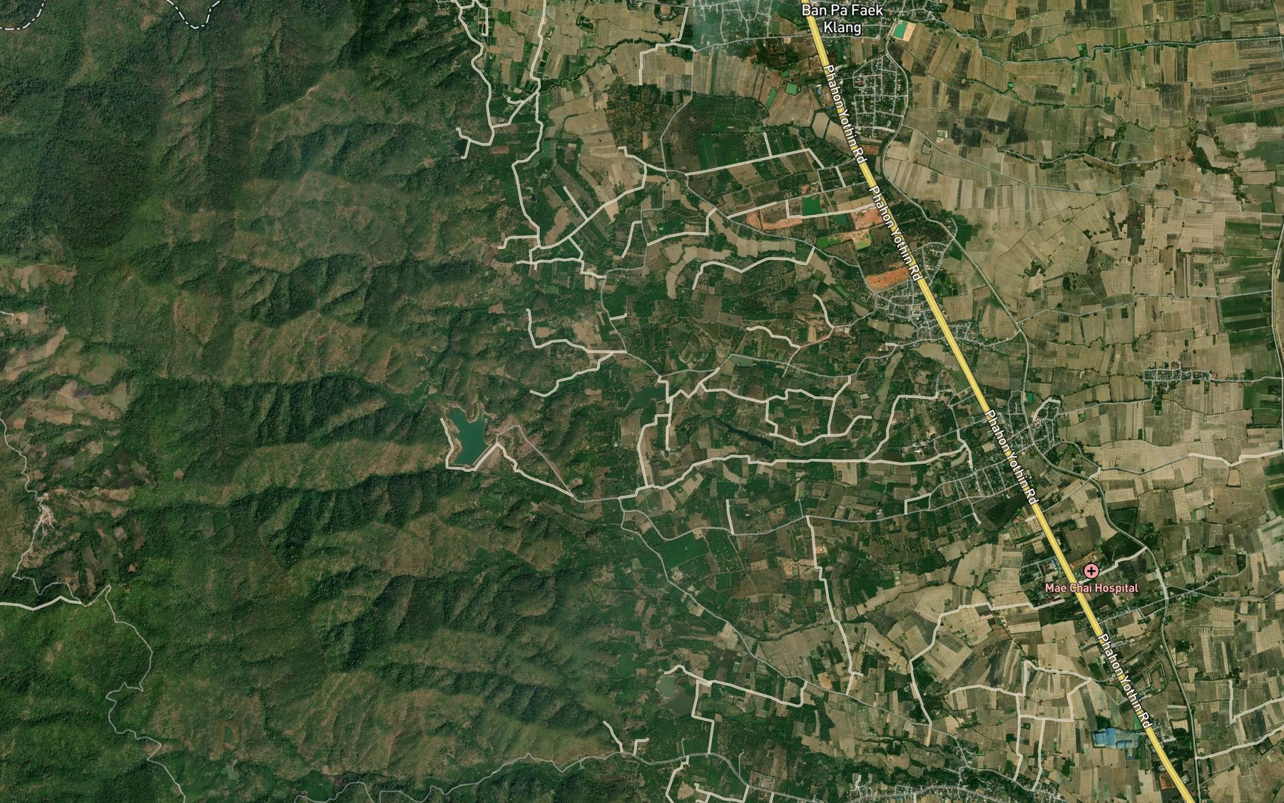 Satellite map of the Ang Kep Nam Huai Hia