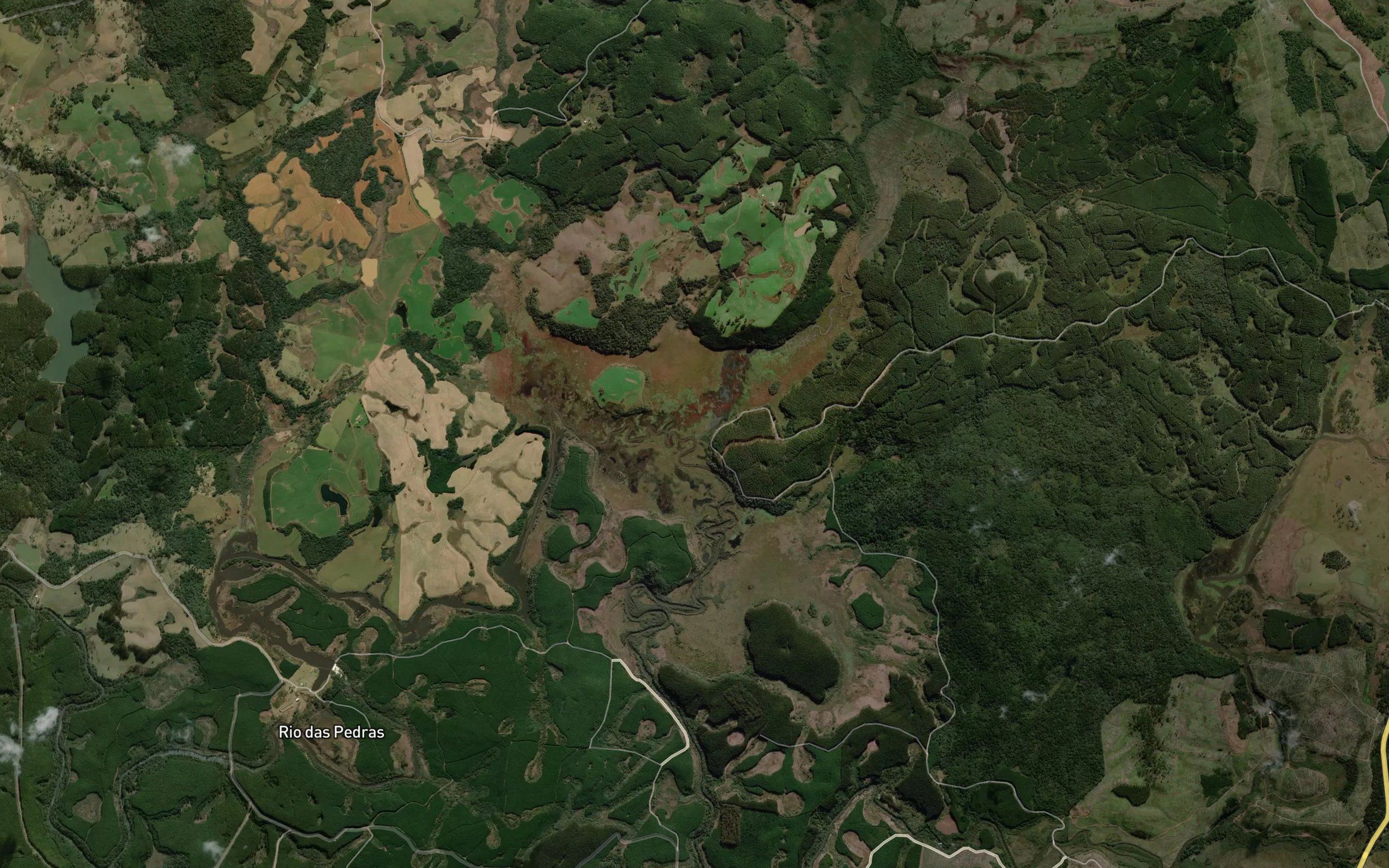 Corrego do Sumidouro