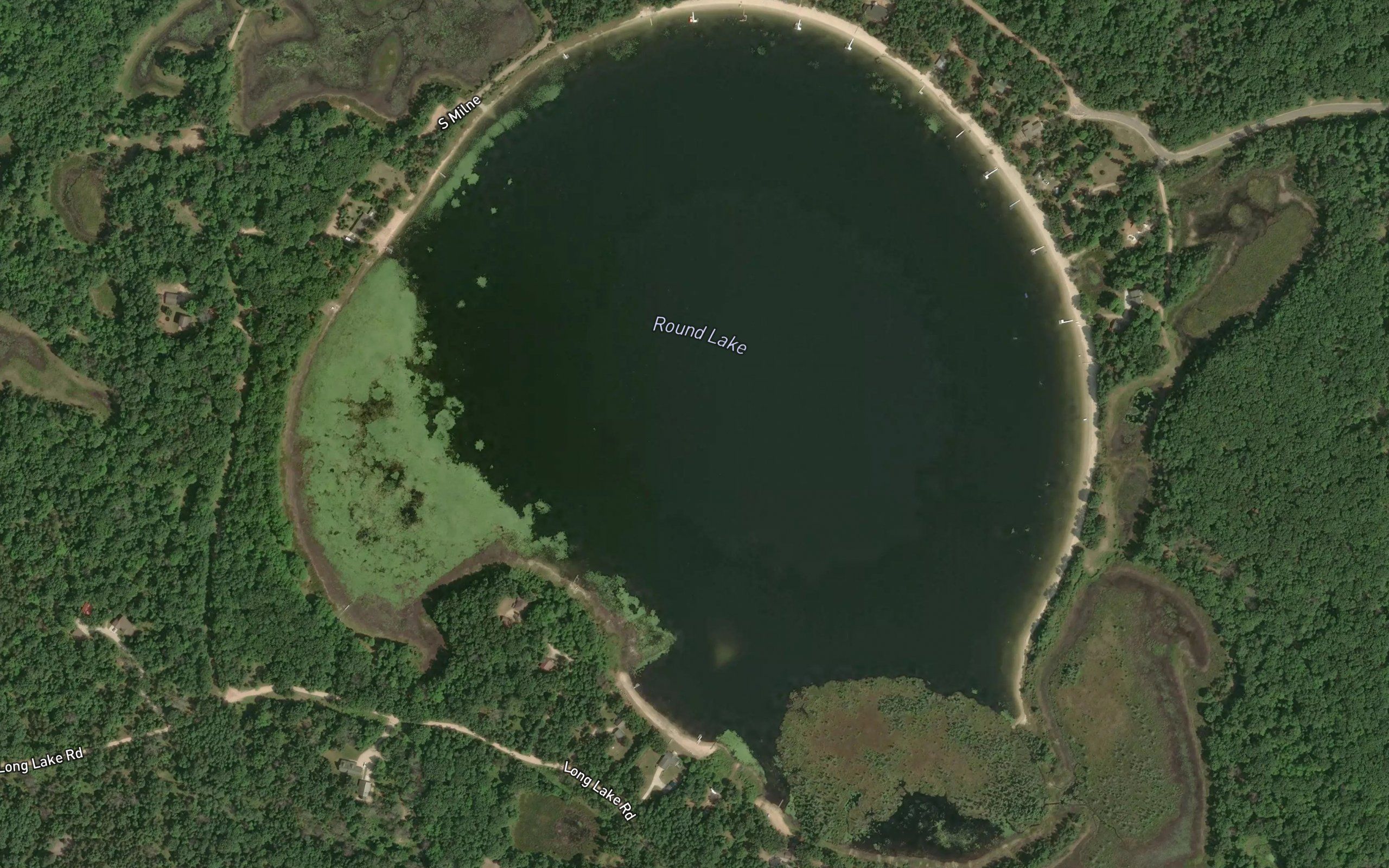 Round Lake