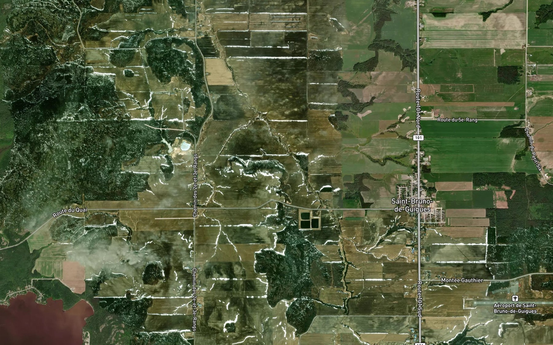 Satellite map of the Cours d'eau Lemire