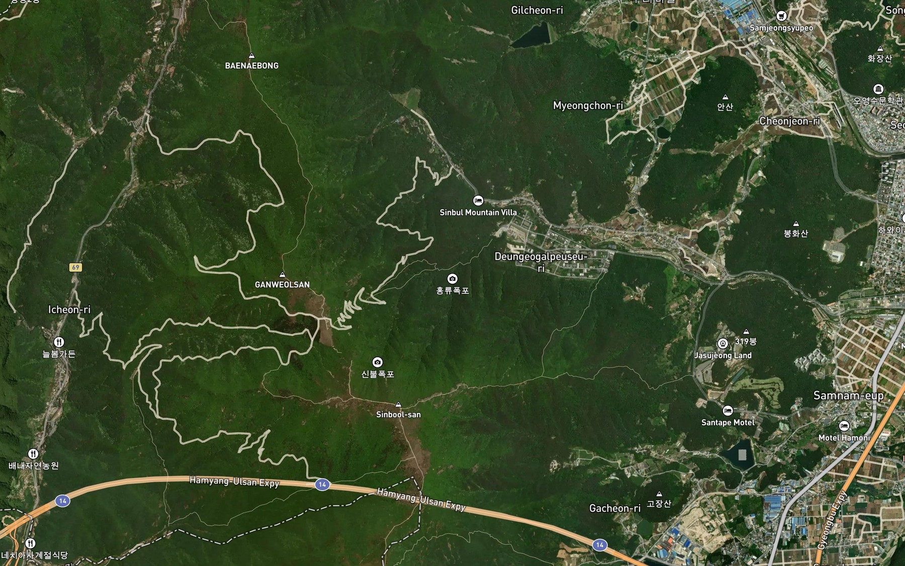 Satellite map of the Hongnyupokpo