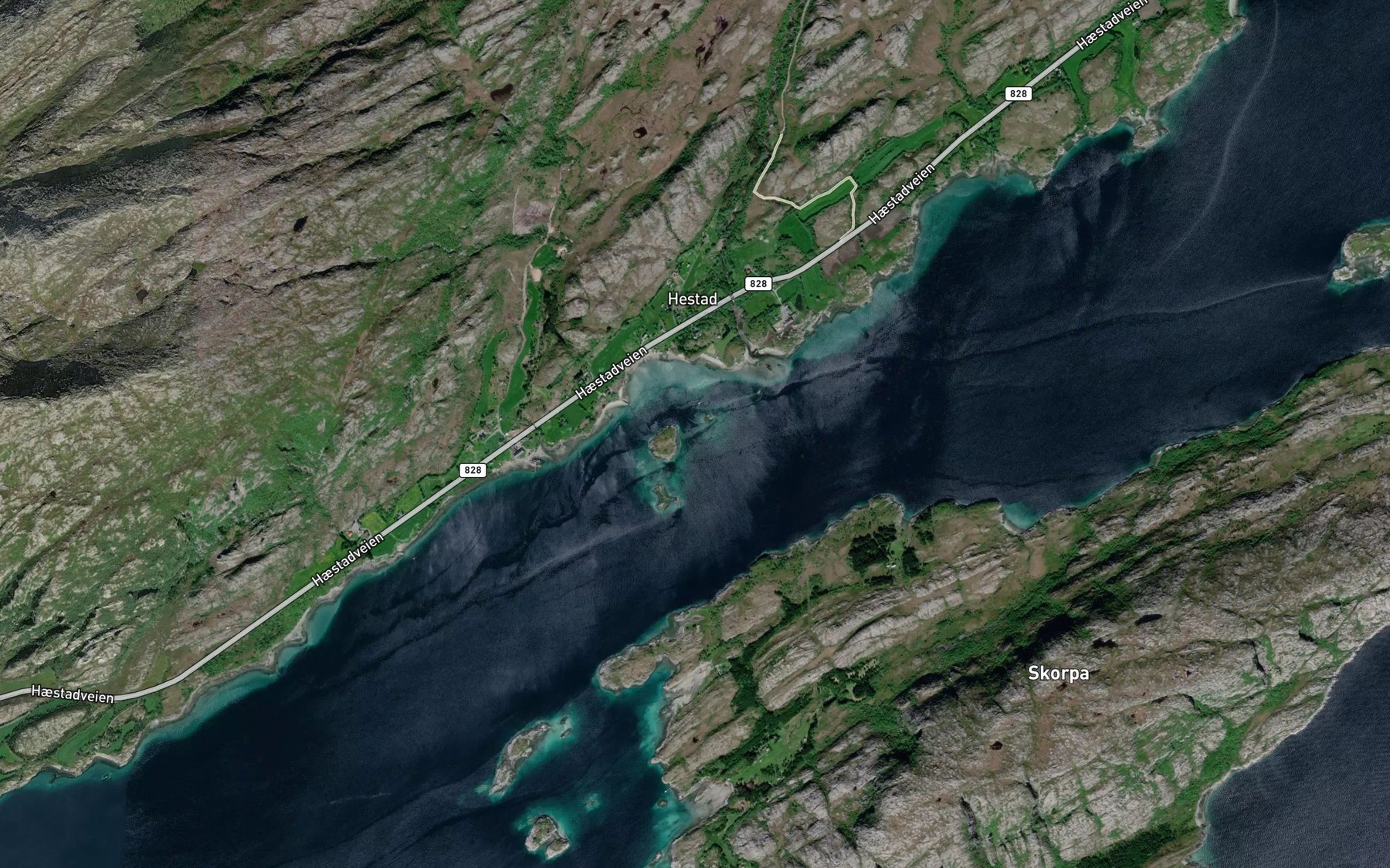 Satellite map of the Hestadsundet
