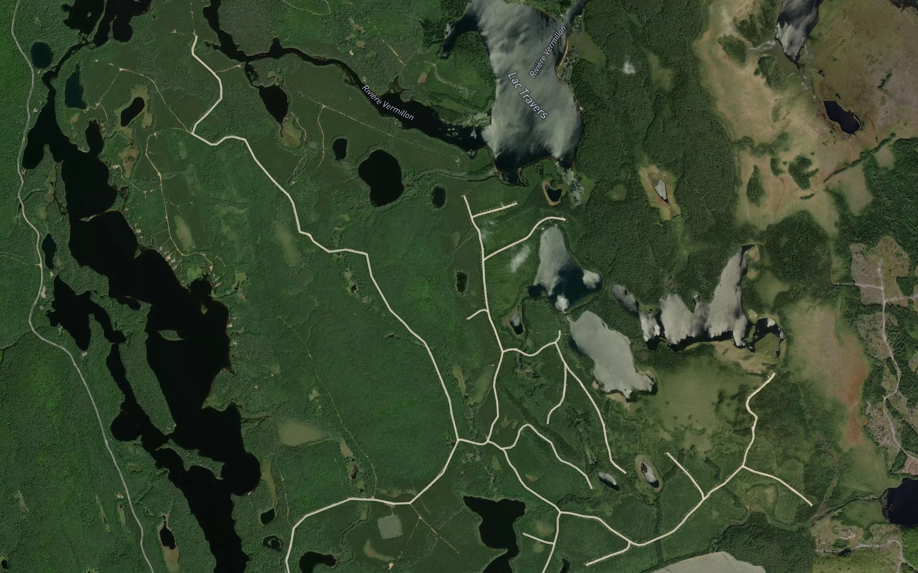 Satellite map of the Lac Mutique
